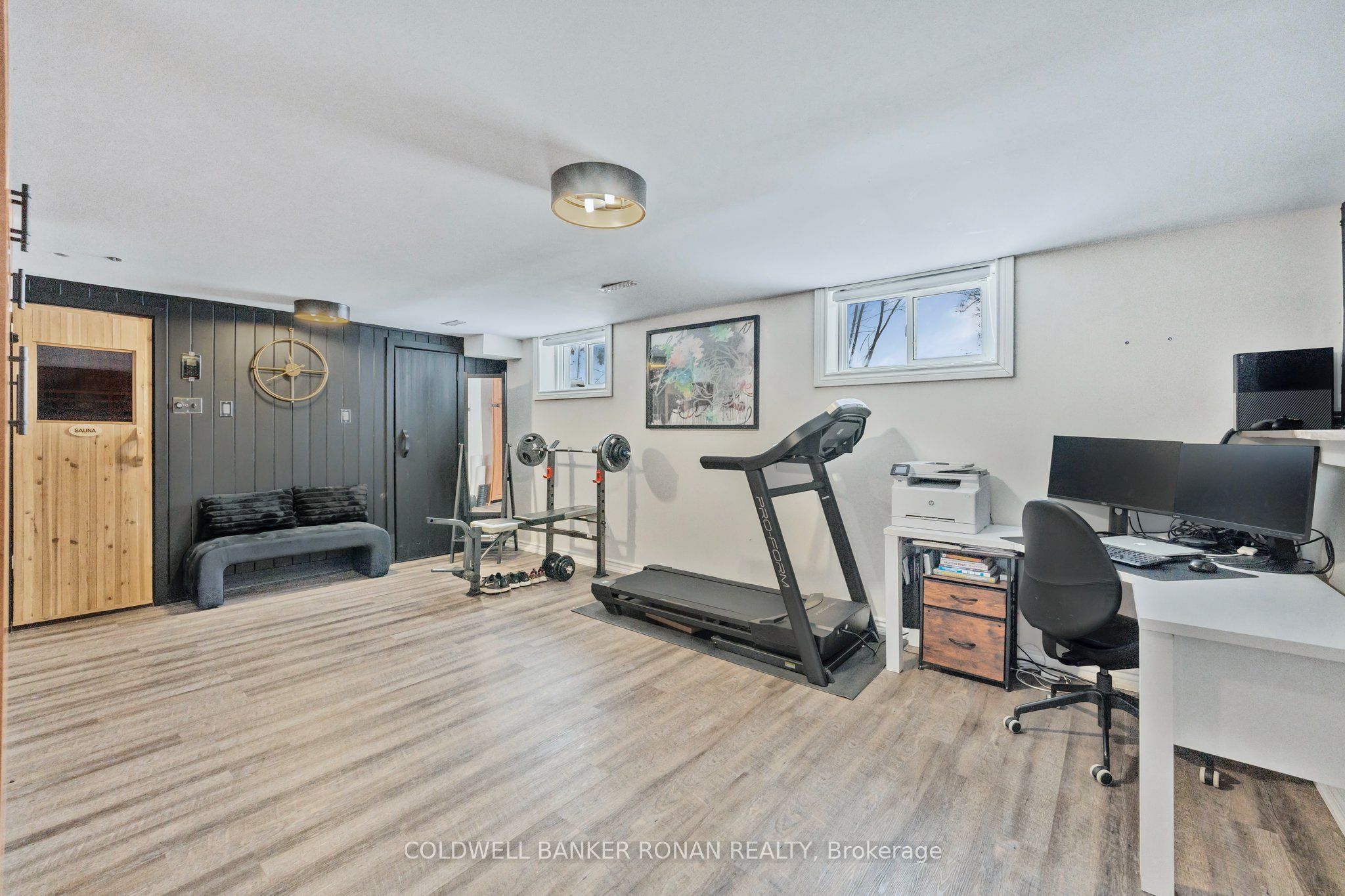 1382 10th Line Property Photo 32