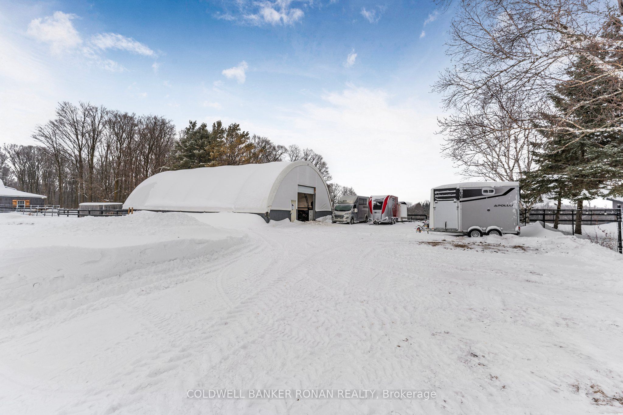 1382 10th Line Property Photo 47