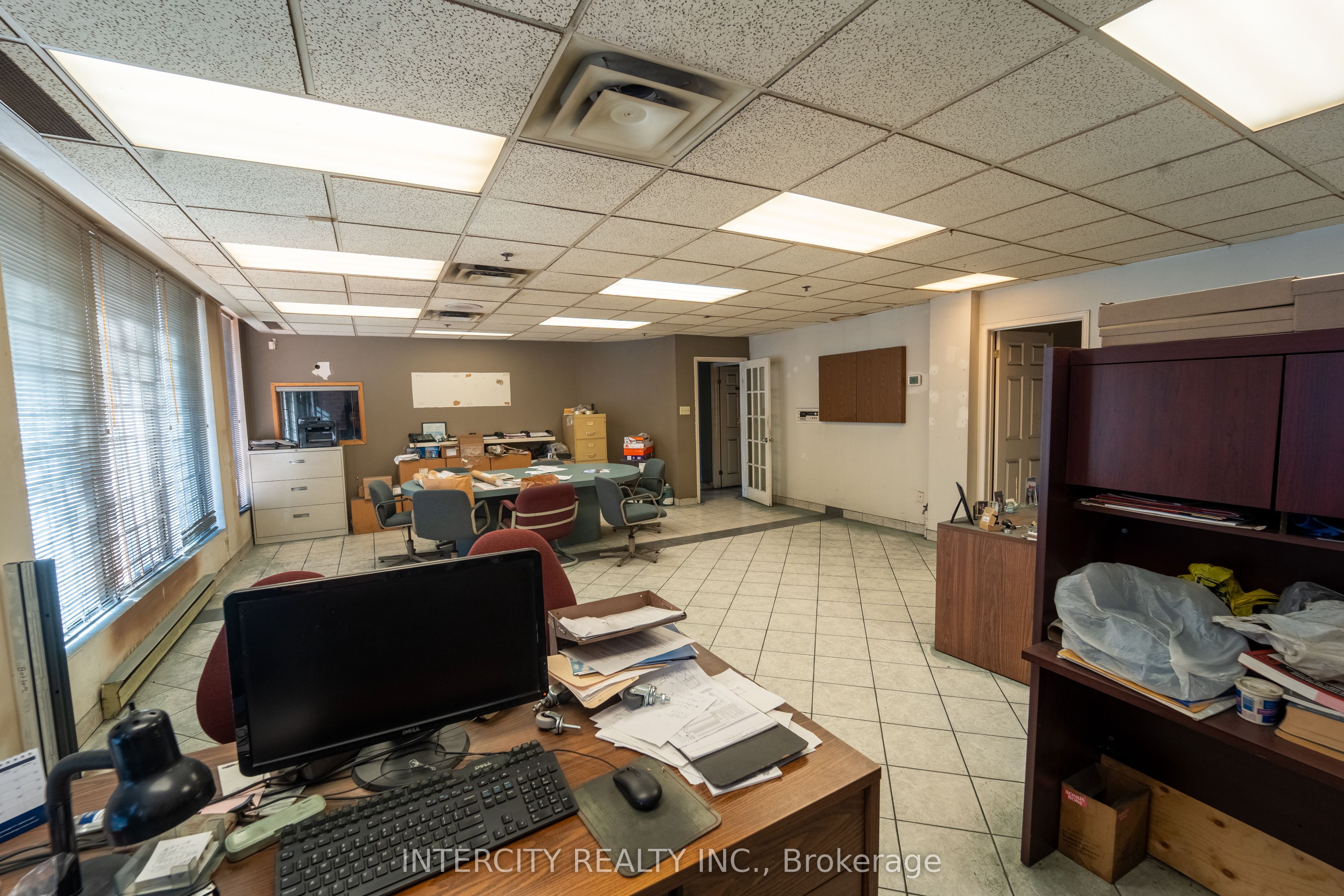 #2 - 750 Millway Avenue Property Photo 6