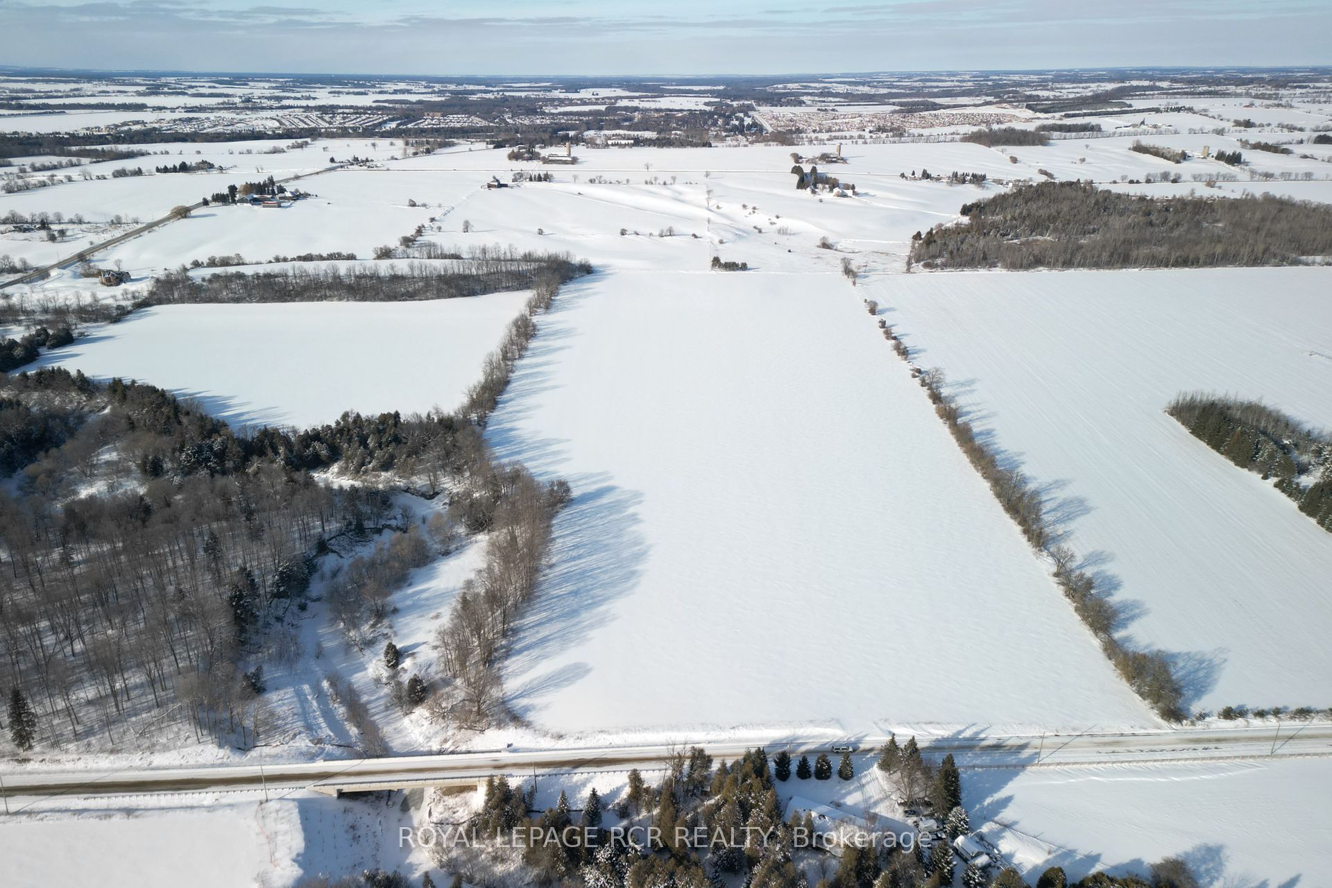 6049 13th Line Property Photo 18