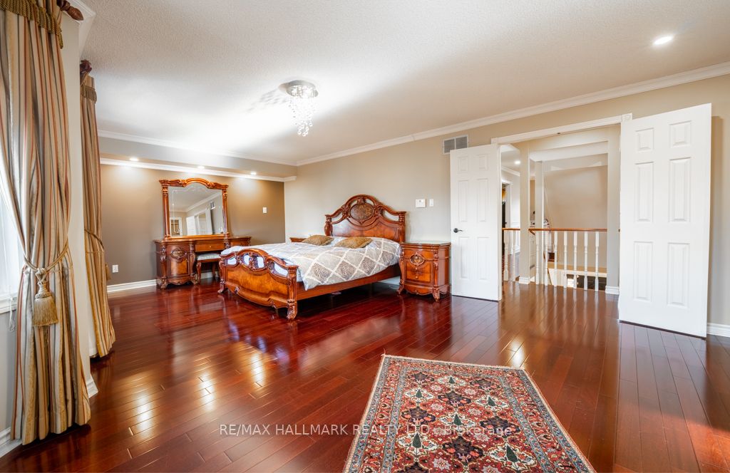 59 Oatlands Crescent Property Photo 14