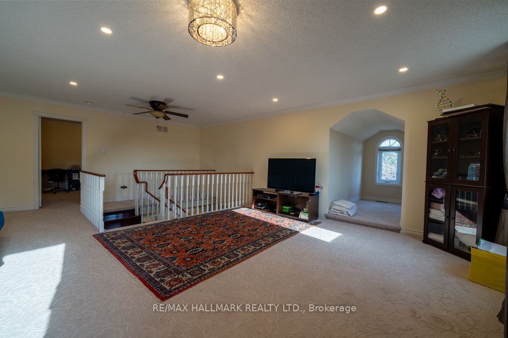 59 Oatlands Crescent Property Photo 19
