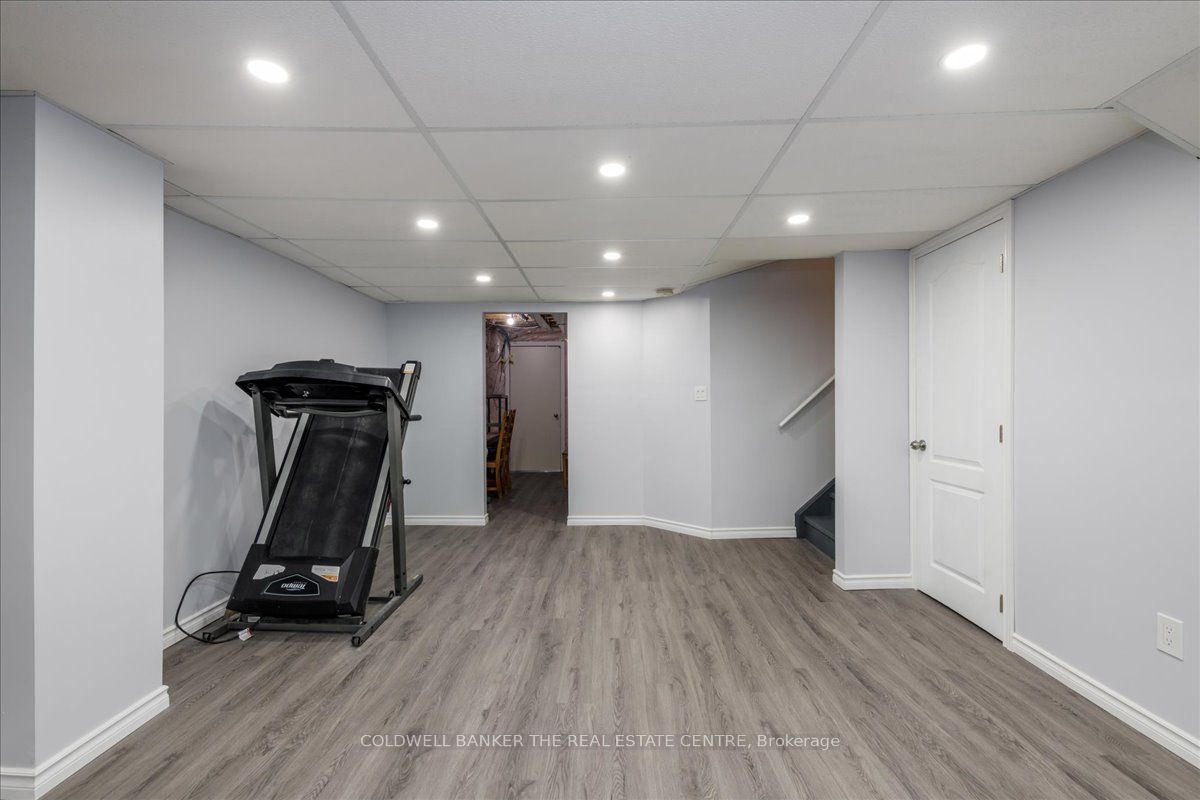 290 Greenwood Drive Property Photo 21