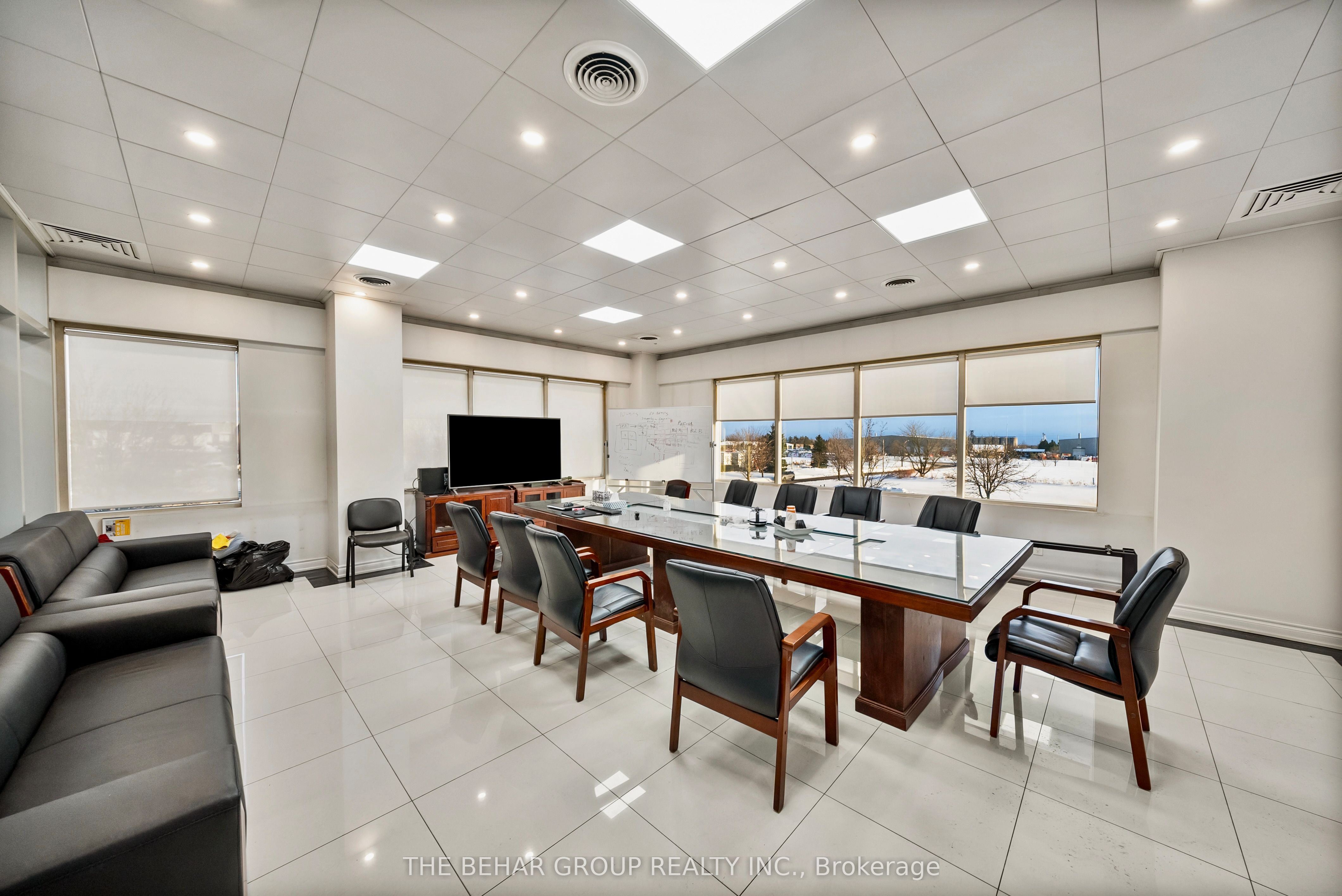 6 Sangster Road Property Photo 13