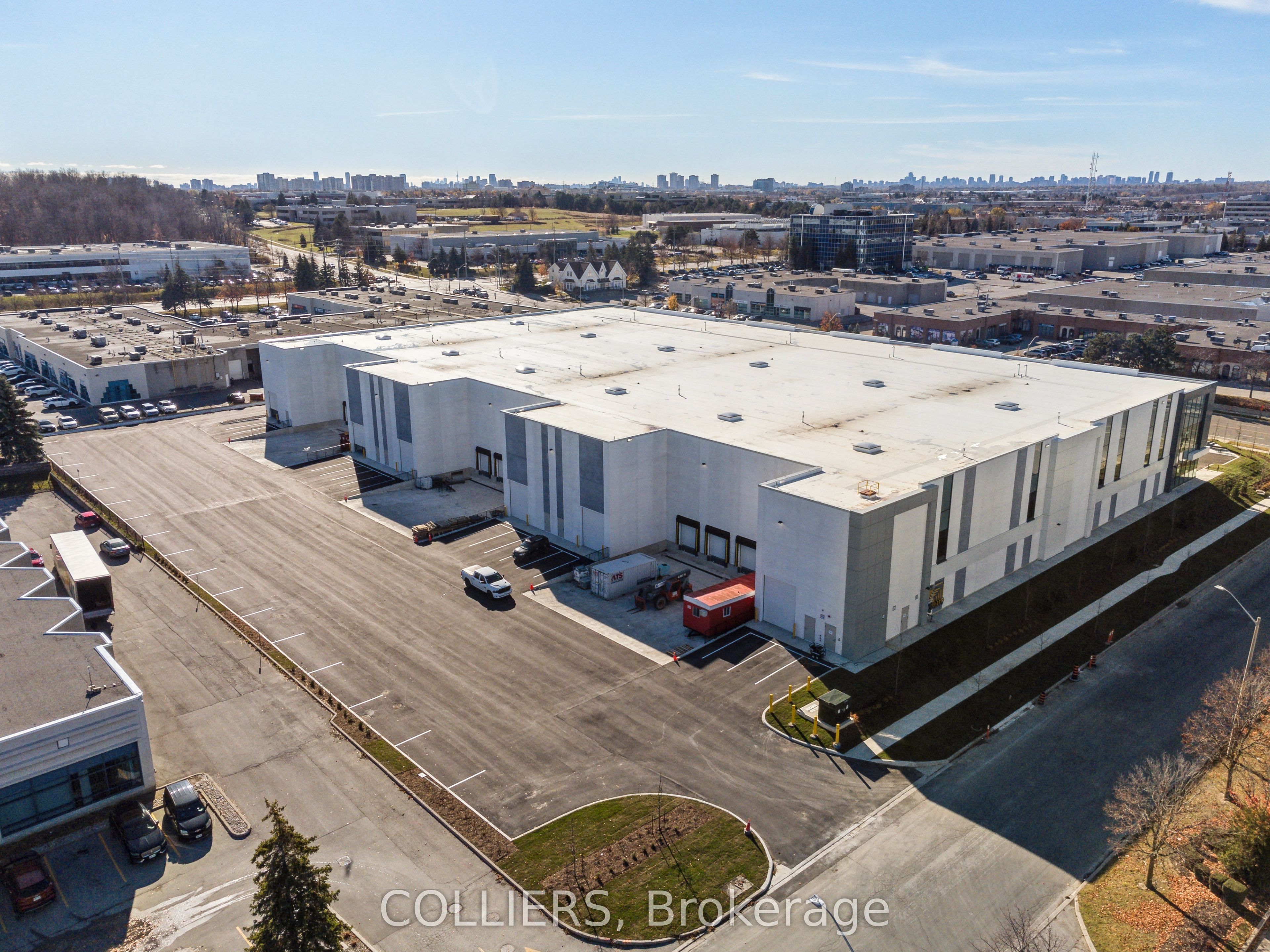 #102 - 7755 Birchmount Road Property Photo 4
