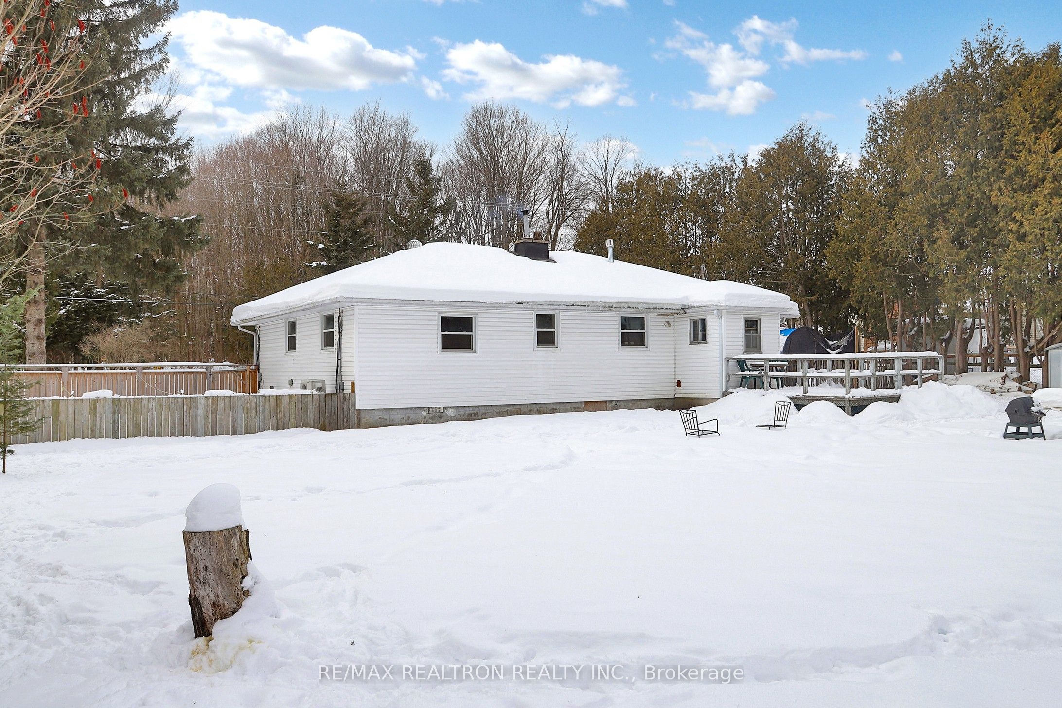 2807 25th Sideroad Property Photo 29