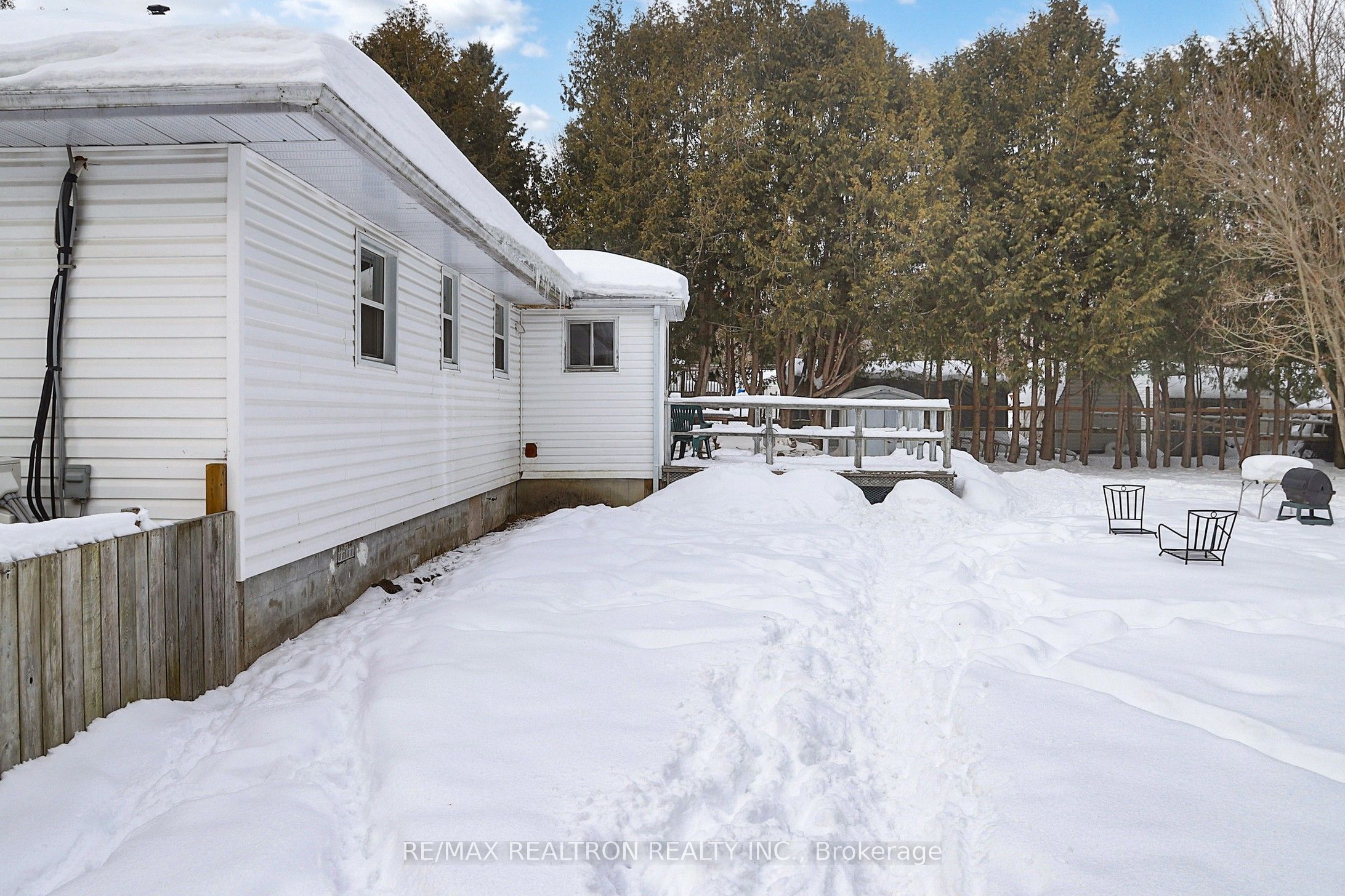 2807 25th Sideroad Property Photo 34