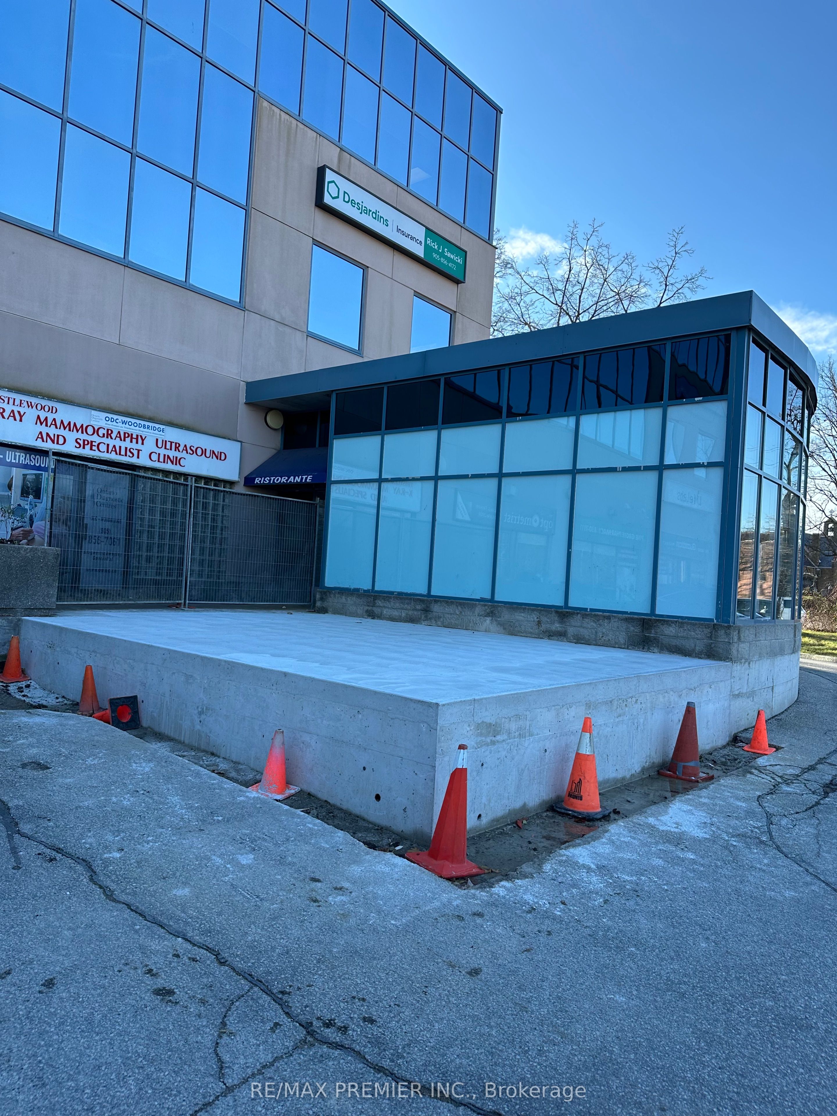 #105 - 8077 Islington Avenue Property Photo 5
