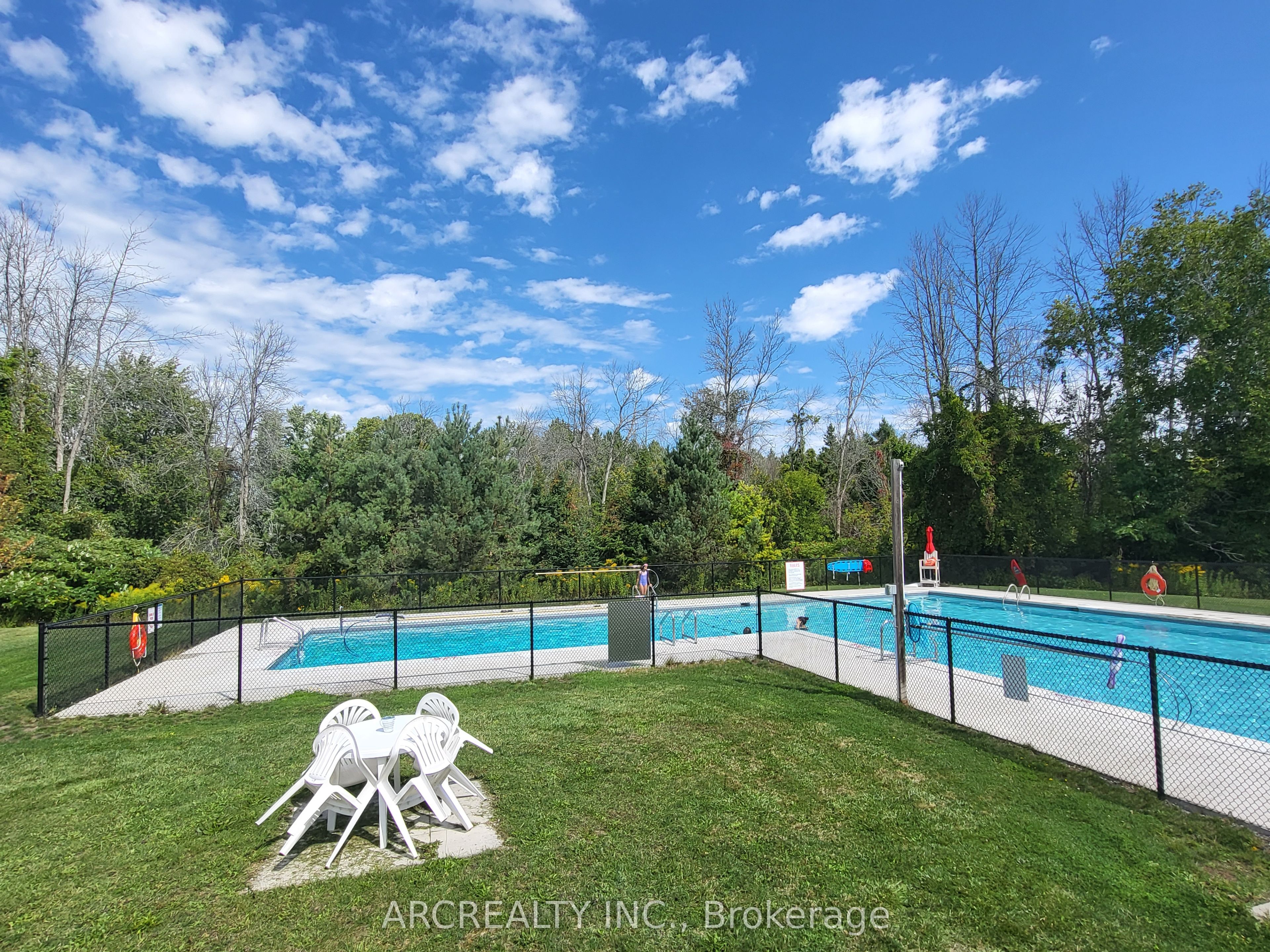 13 Bluebird Lane Property Photo 5