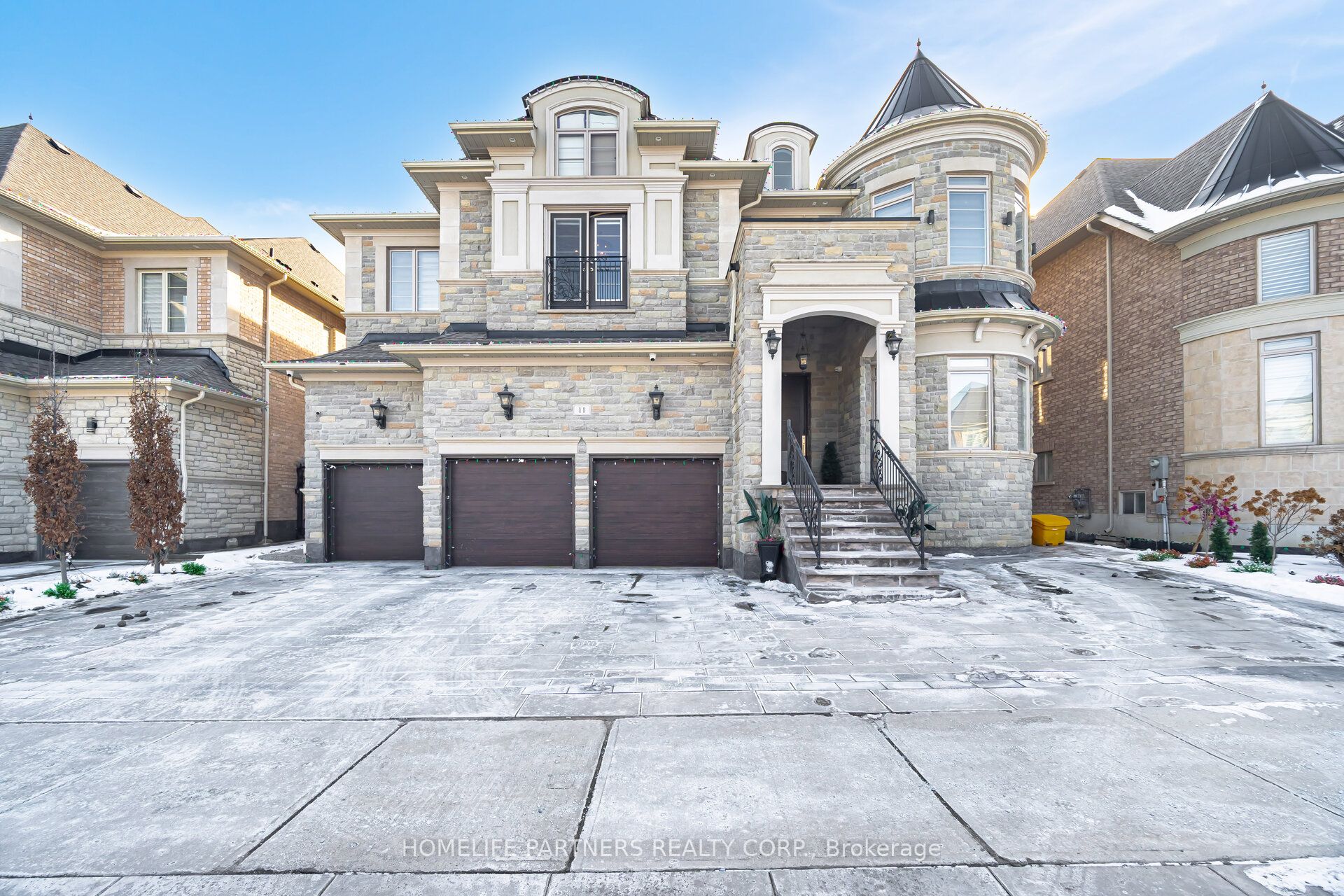 11 Glen Abbey Trl Property Photo