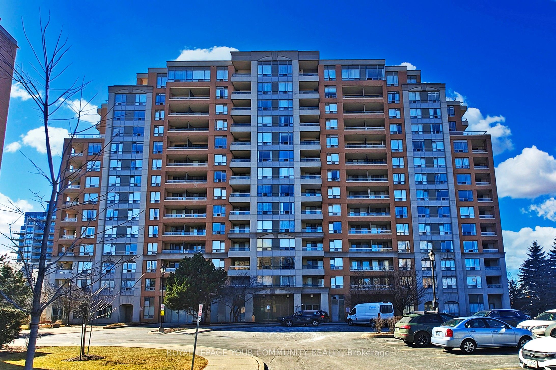 #1003 - 9 Northern Heights Drive Property Photo 1