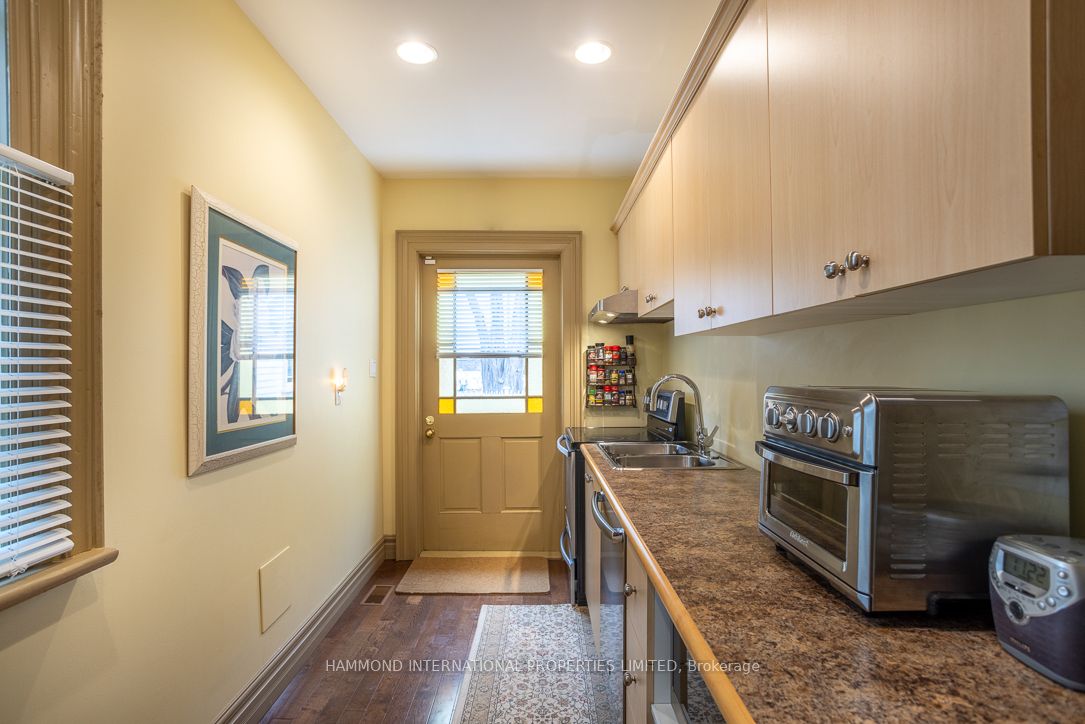 7788 Yonge Street Property Photo 12