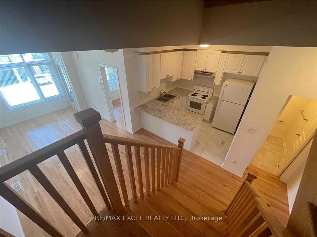29 Vantage Loop Property Photo 11