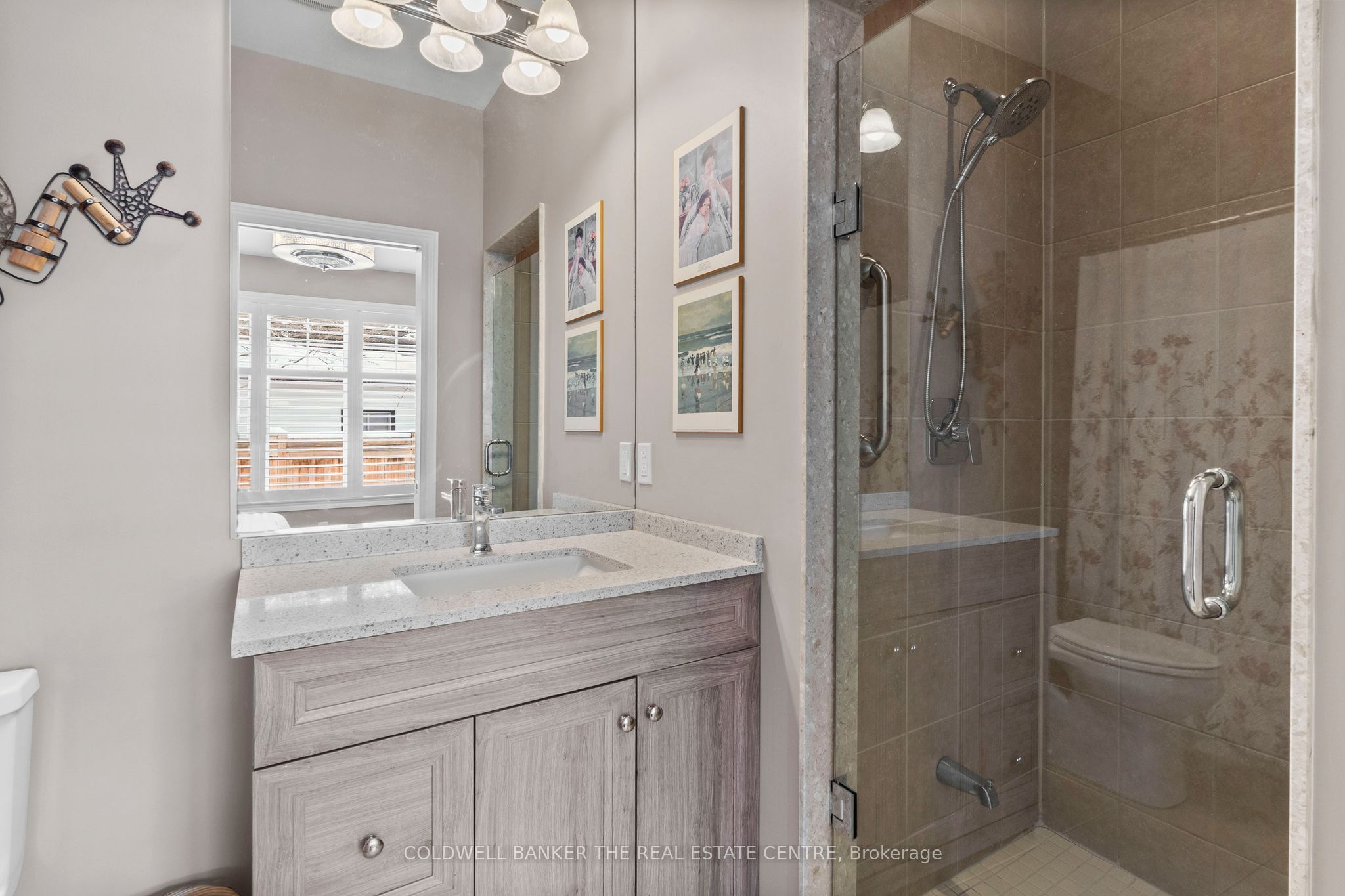 #8f - 8 Fred Barnard Way Property Photo 11