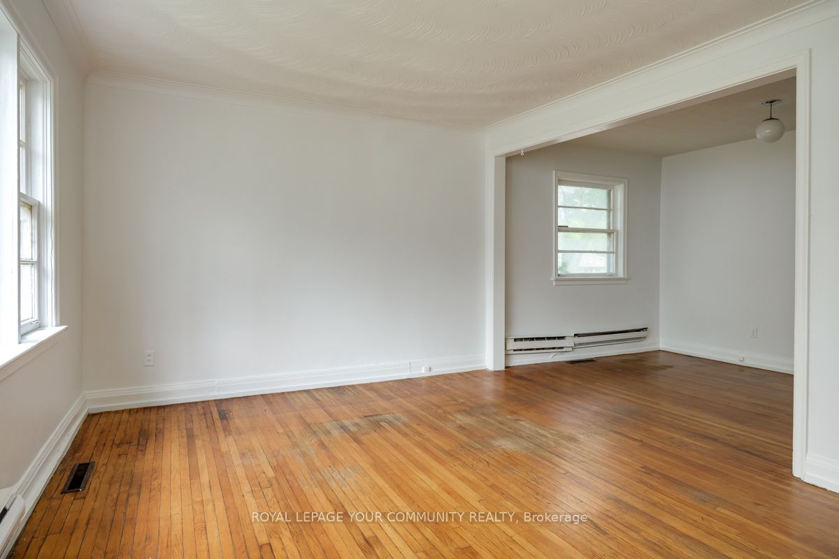 #main Floor - 125 Major Mackenzie Drive Property Photo 3