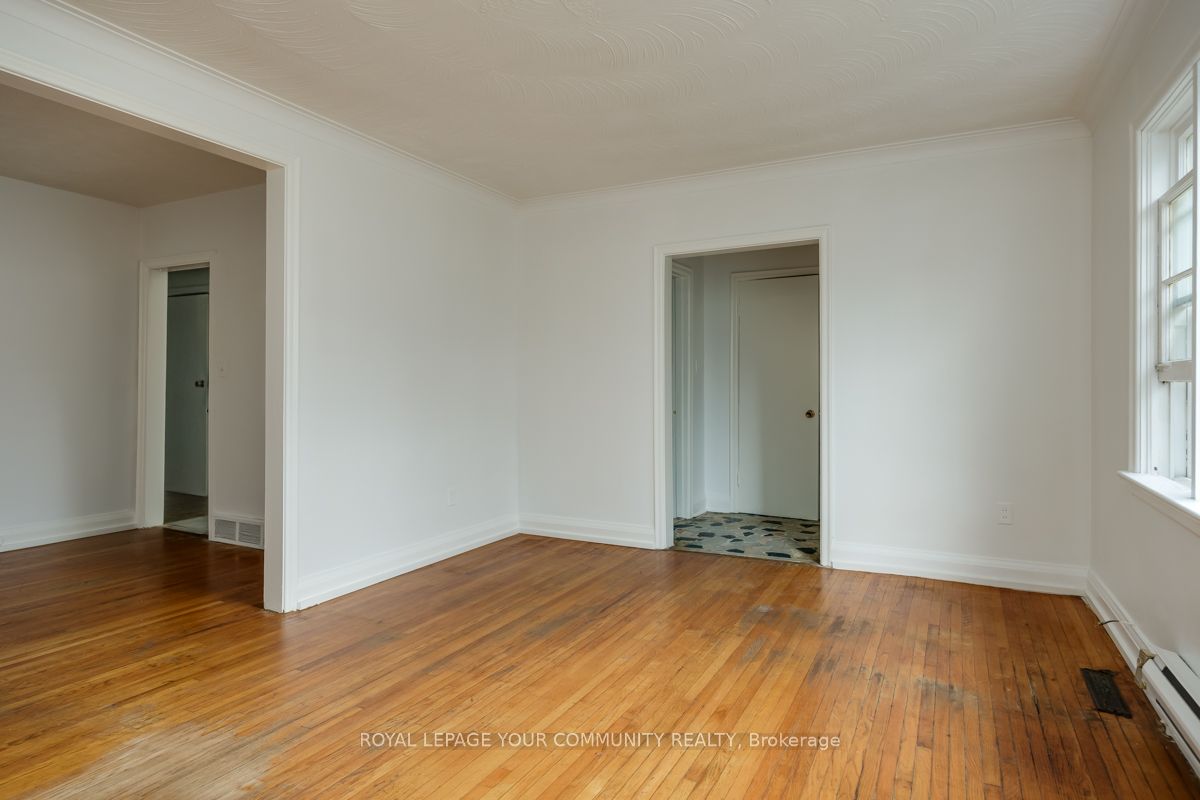 #main Floor - 125 Major Mackenzie Drive Property Photo 5