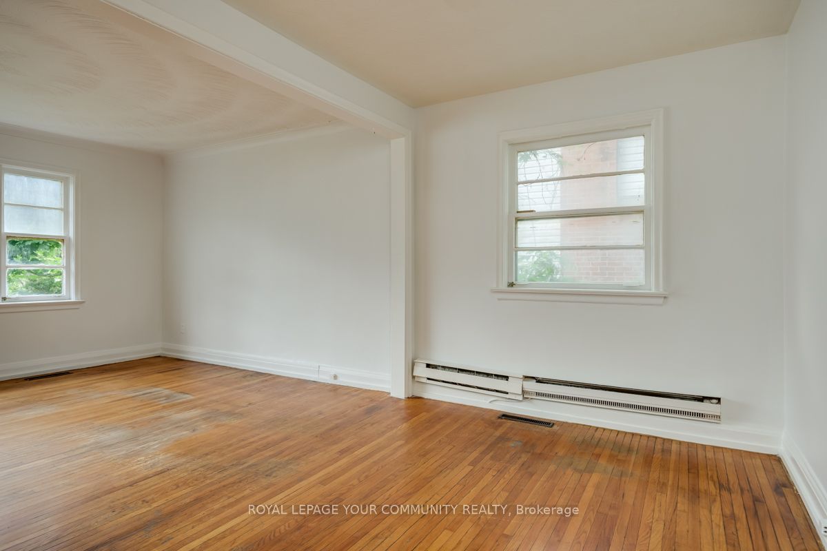 #main Floor - 125 Major Mackenzie Drive Property Photo 6