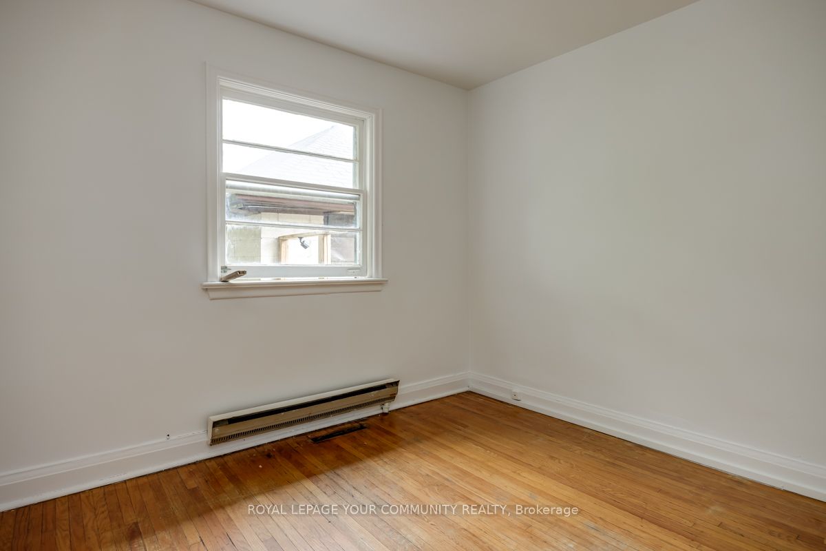 #main Floor - 125 Major Mackenzie Drive Property Photo 14