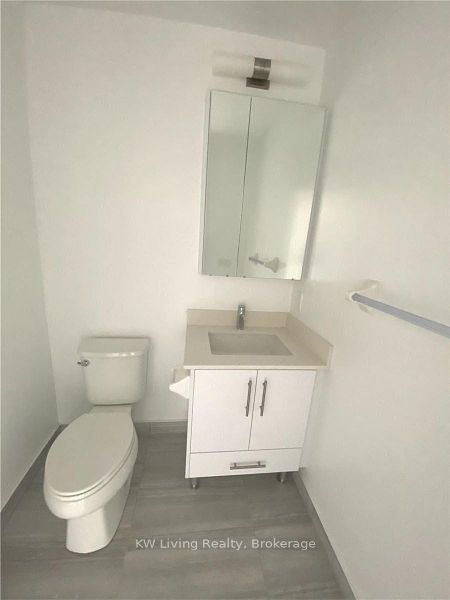 #1803 - 75 Oneida Crescent Property Photo 14