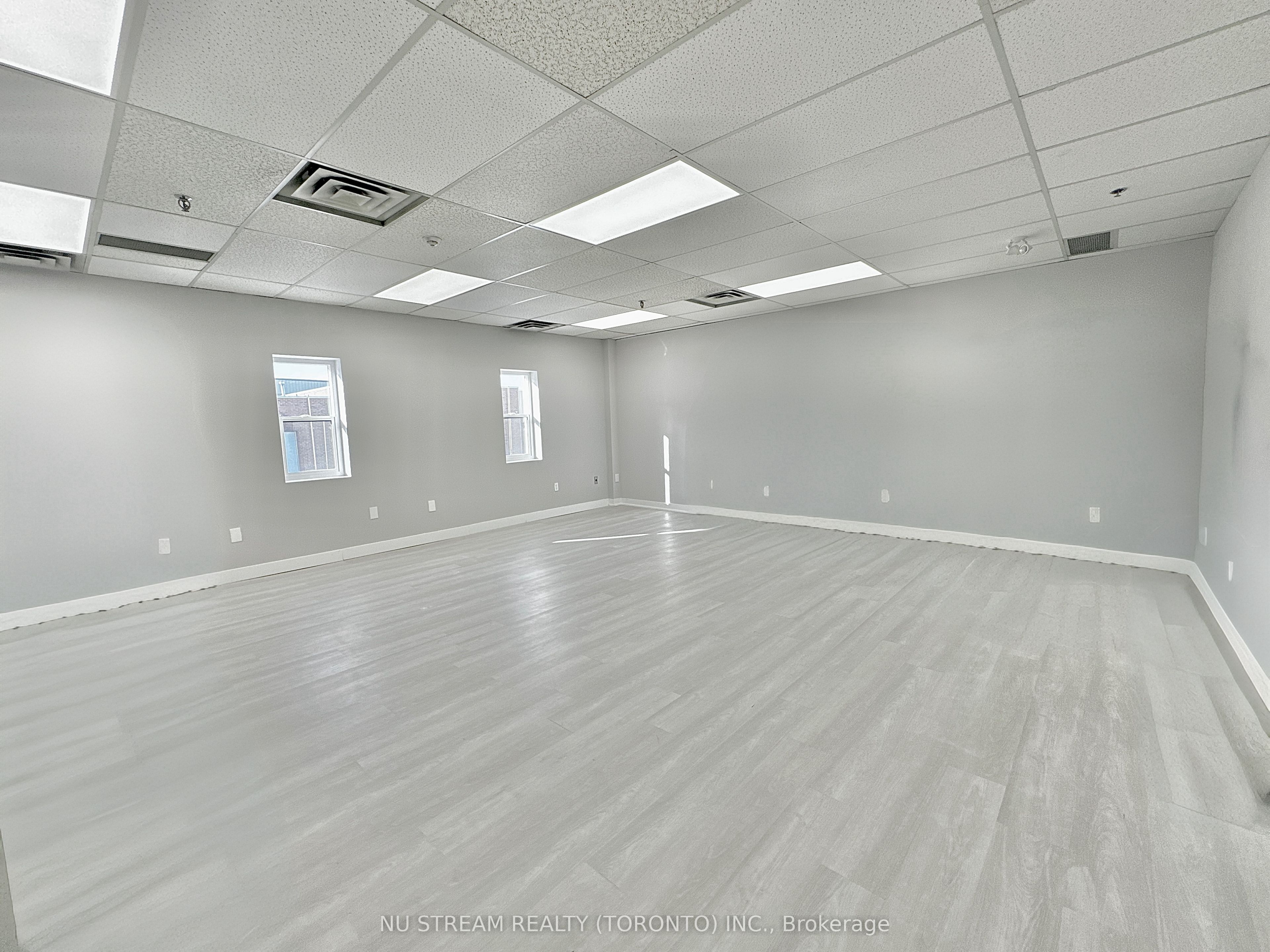 #101 - 2770 14th Avenue Property Photo 8