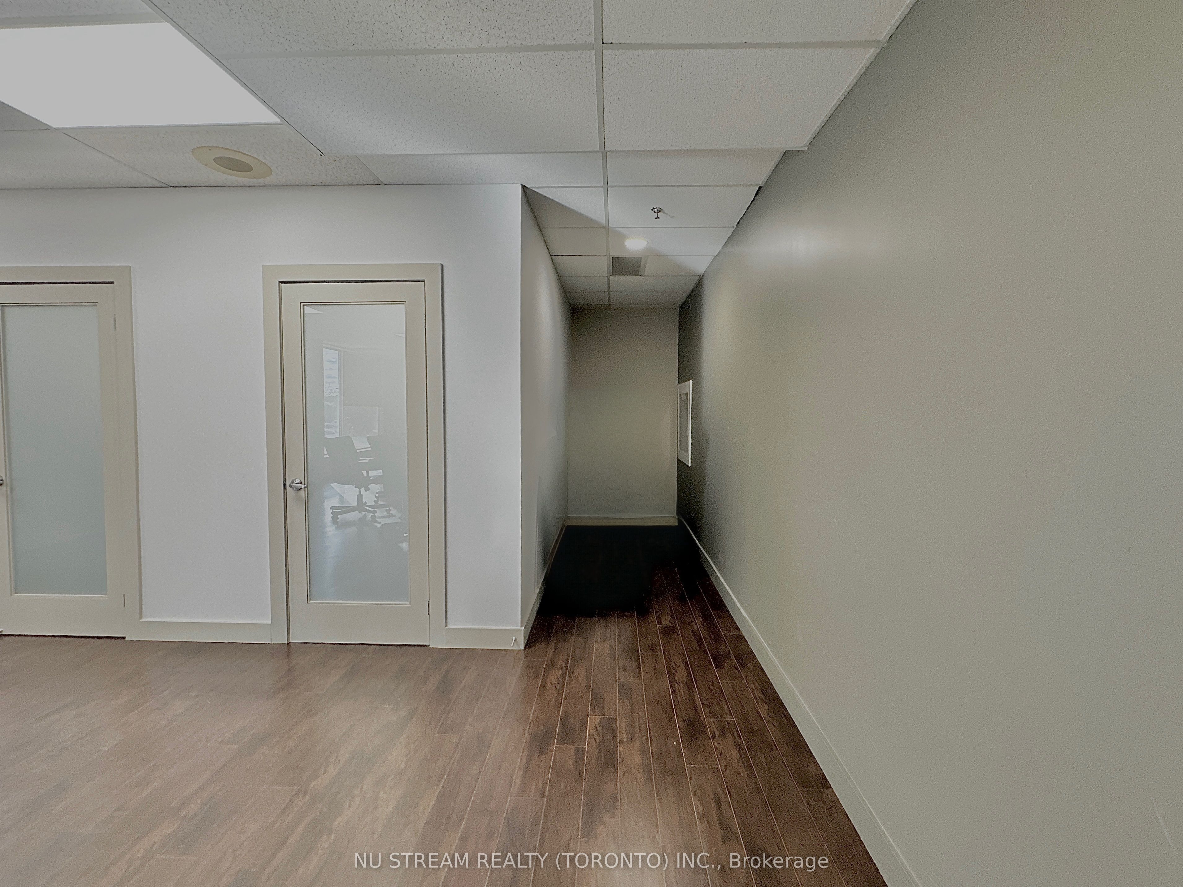 #101 - 2770 14th Avenue Property Photo 13