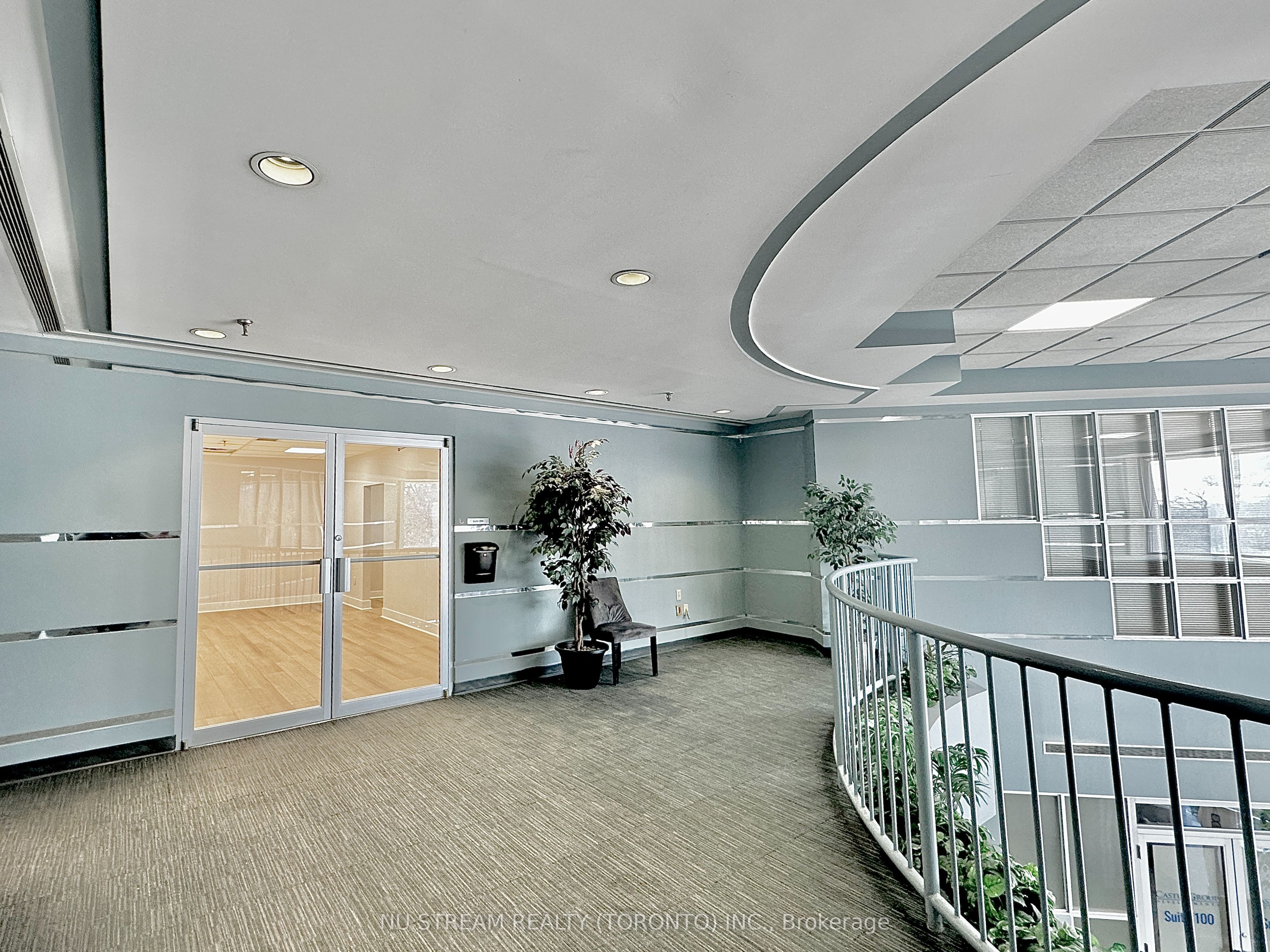#204 - 2770 14th Avenue Property Photo 2