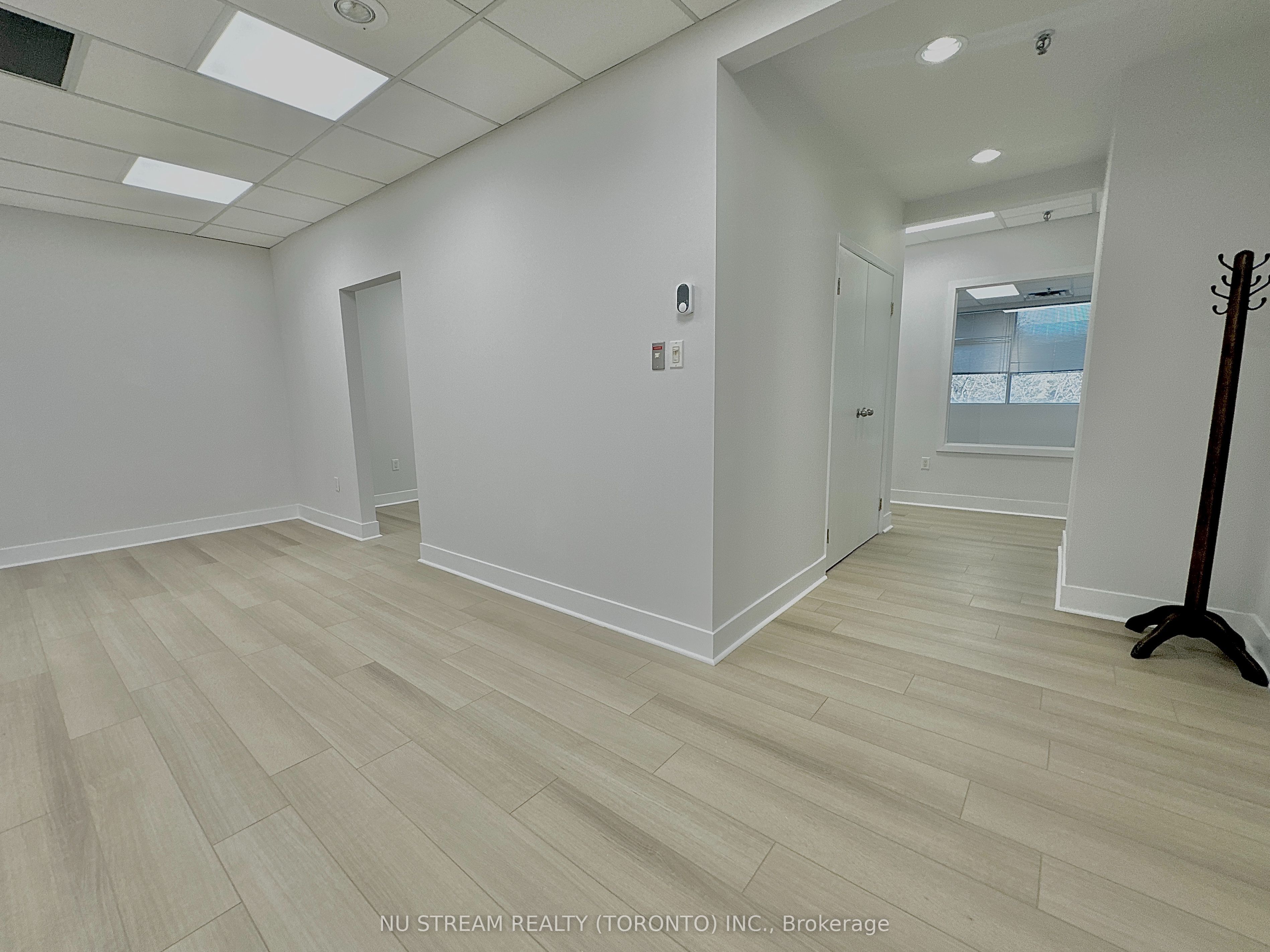 #204 - 2770 14th Avenue Property Photo 6