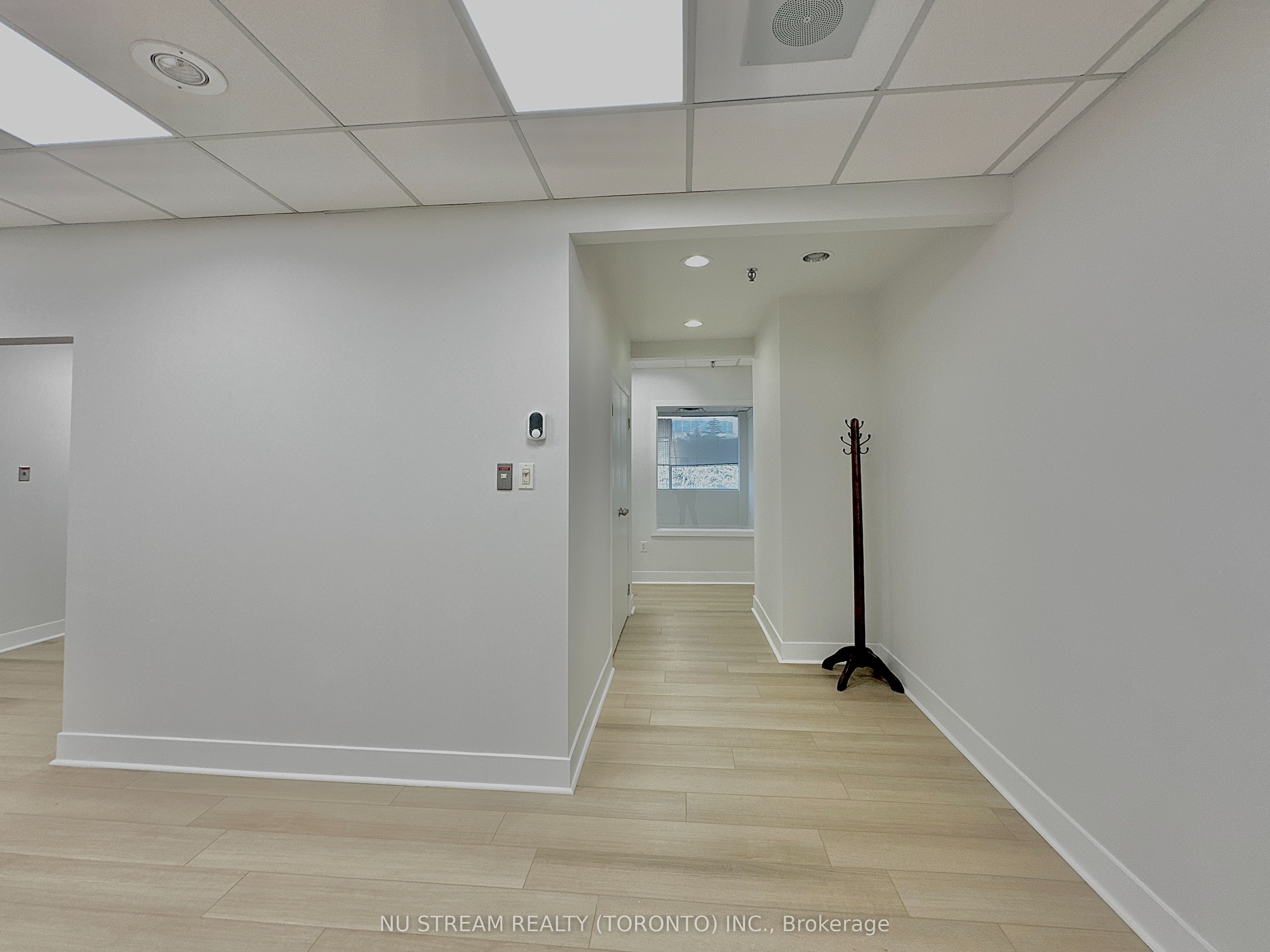 #204 - 2770 14th Avenue Property Photo 9