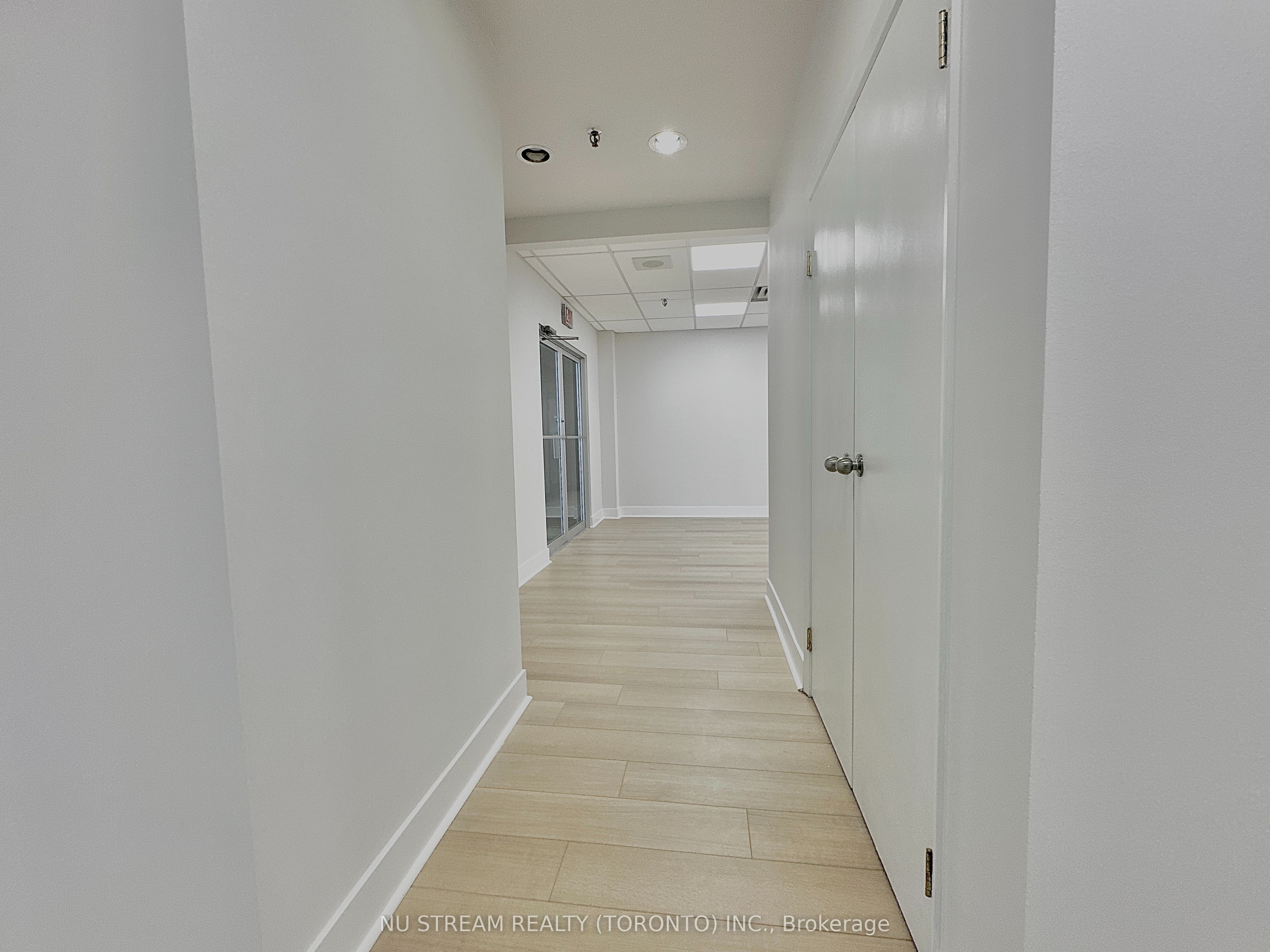 #204 - 2770 14th Avenue Property Photo 11