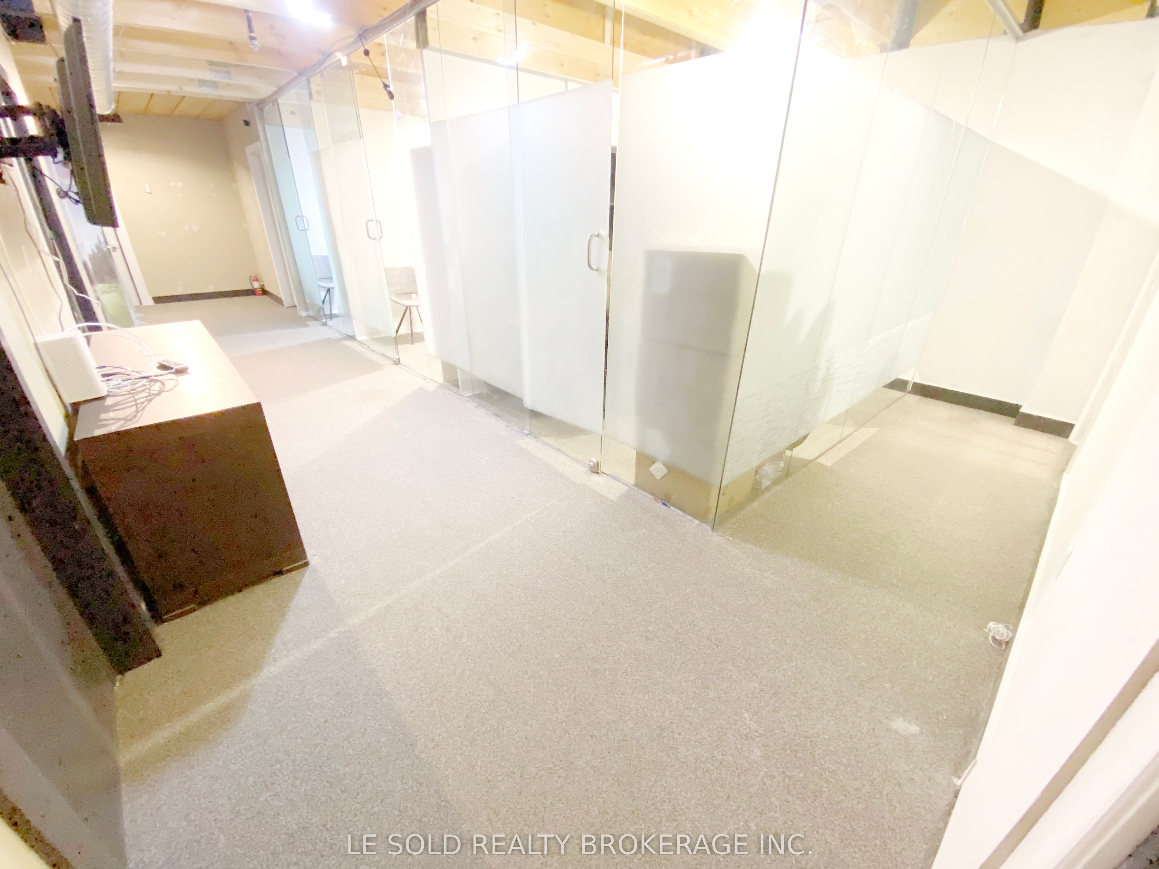 #1st Floor - 117 Ringwood Drive Property Photo 6