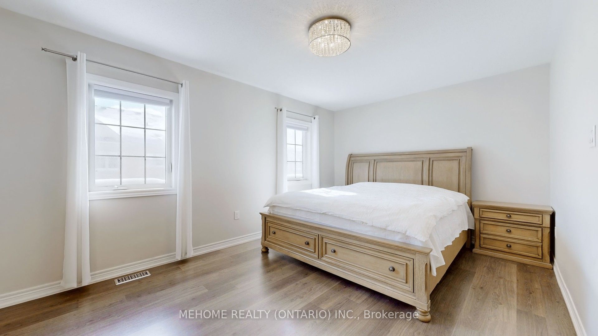 27 Sibella Way Property Photo 12