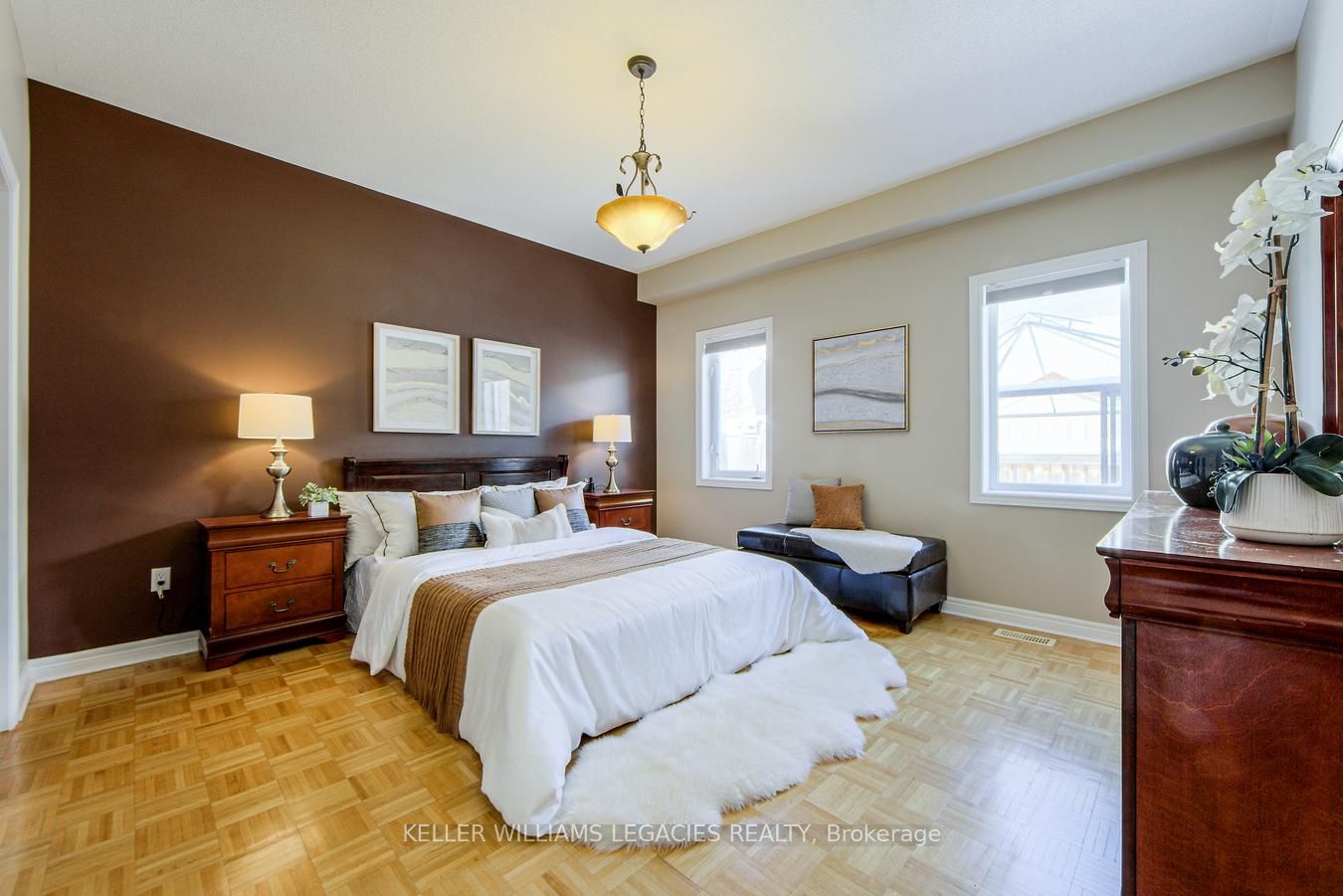 93 Chateau Drive Property Photo 15