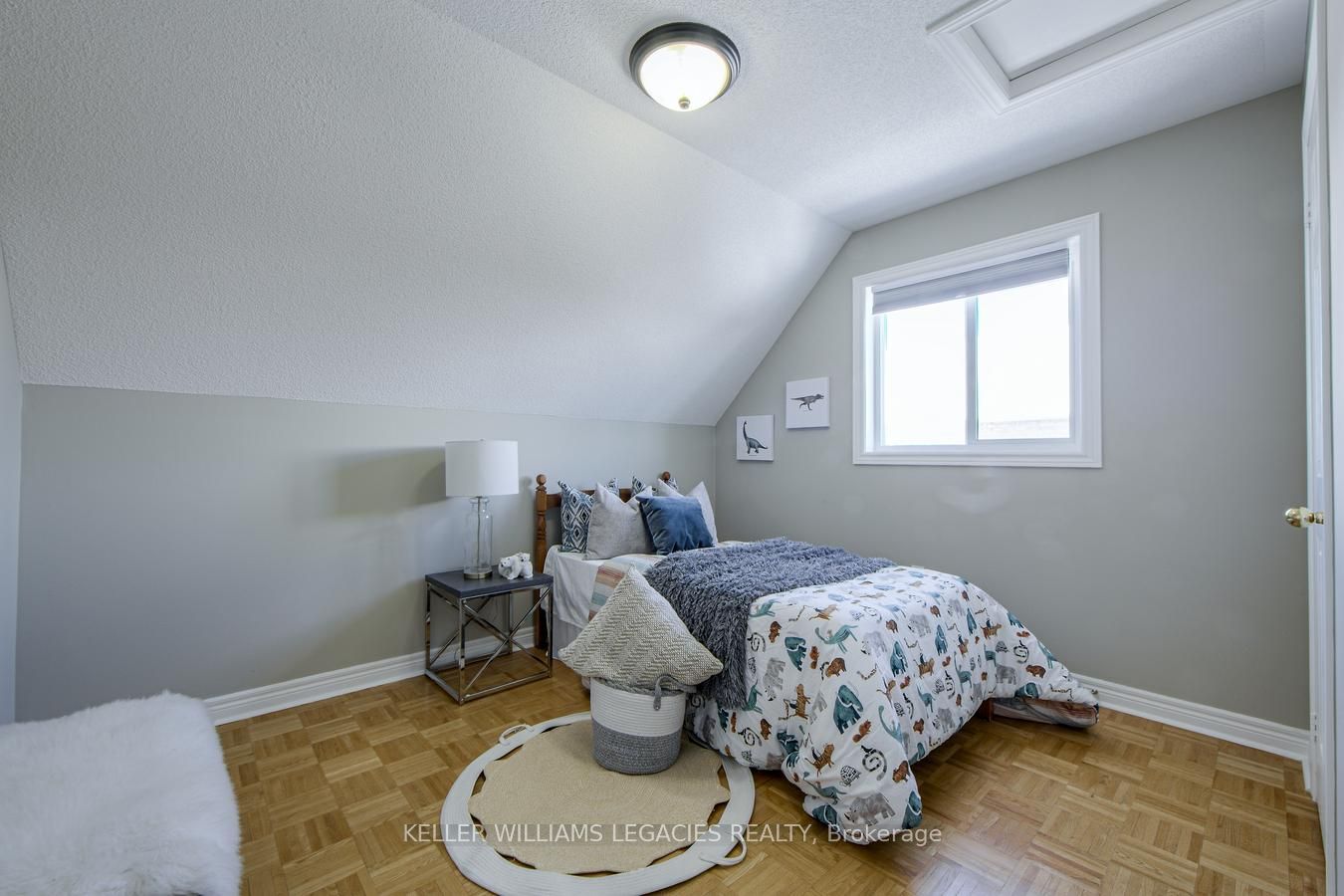 93 Chateau Drive Property Photo 19
