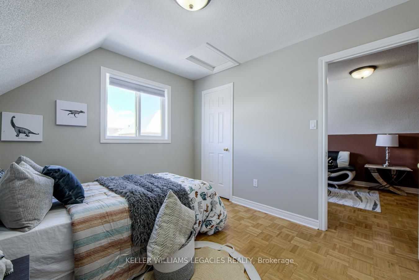 93 Chateau Drive Property Photo 20