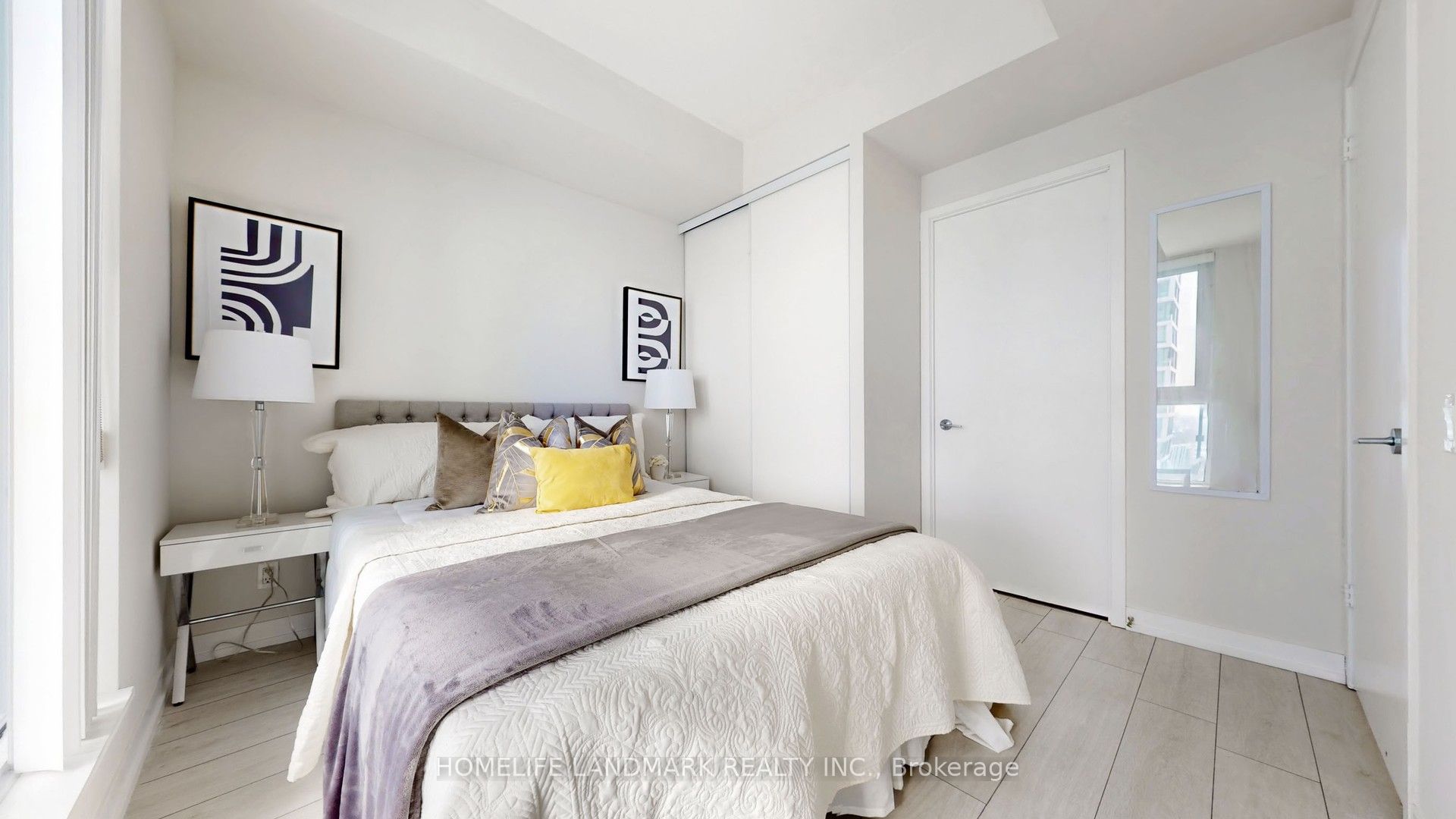 #3907 - 898 Portage Parkway Property Photo 16