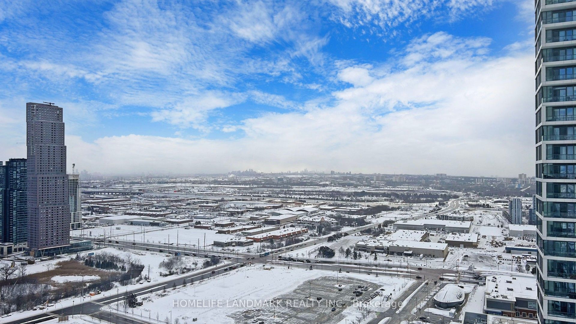 #3907 - 898 Portage Parkway Property Photo 26
