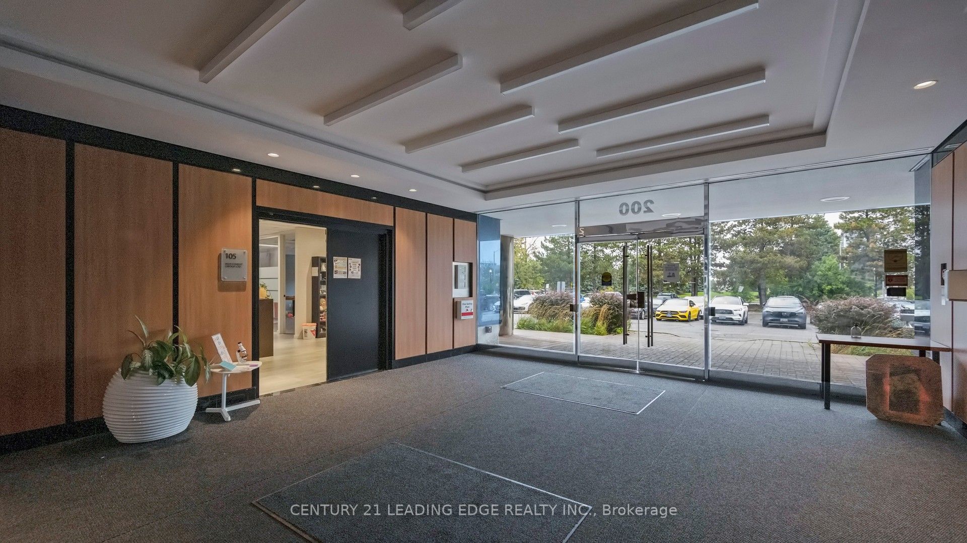 #301-5 - 200 Town Centre Boulevard Property Photo 3