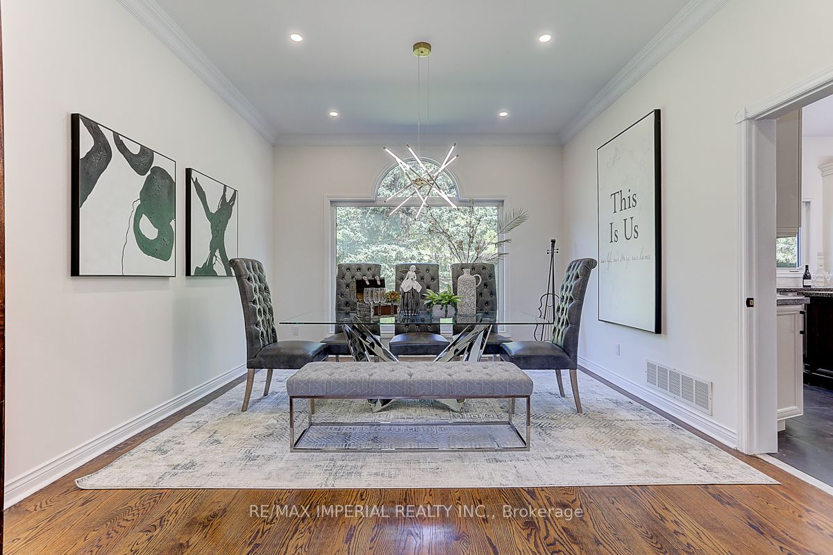 32 Stonegate Street Property Photo 6