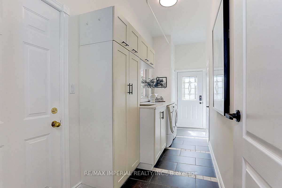 32 Stonegate Street Property Photo 13