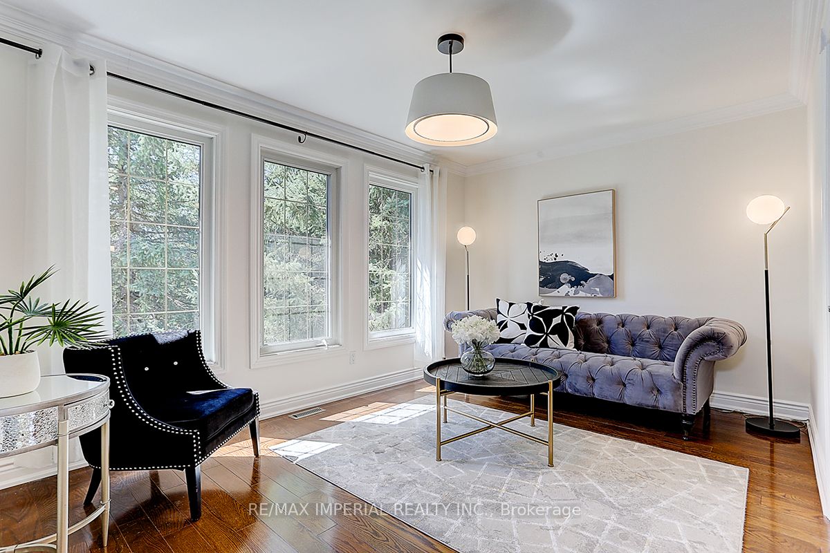 32 Stonegate Street Property Photo 17