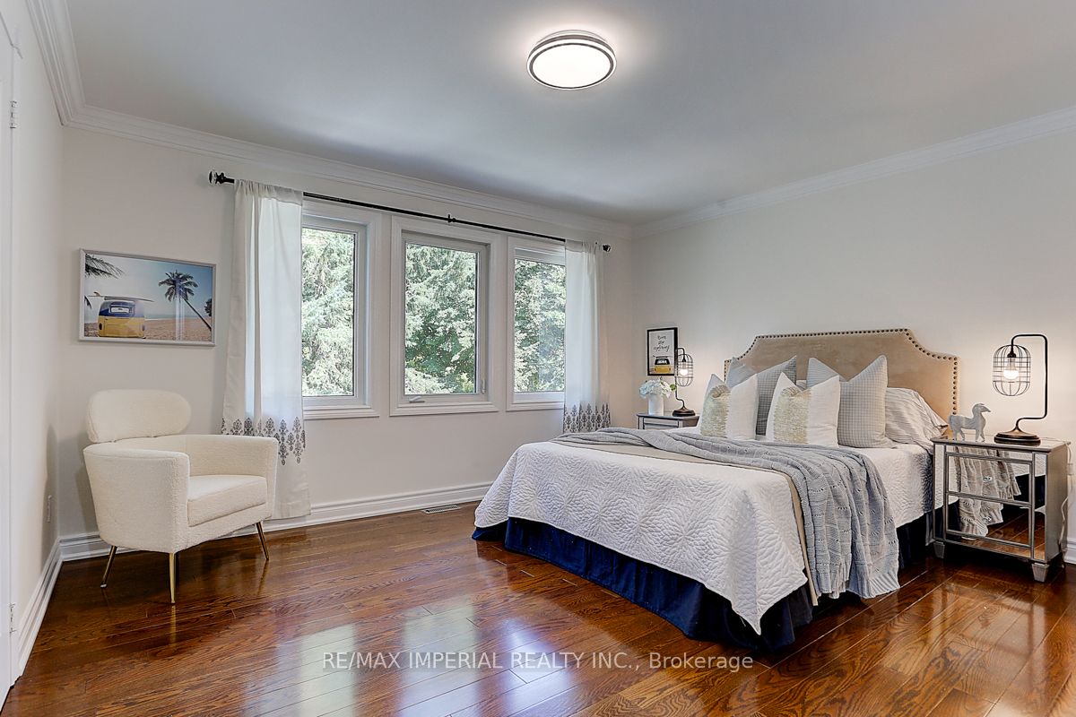 32 Stonegate Street Property Photo 23