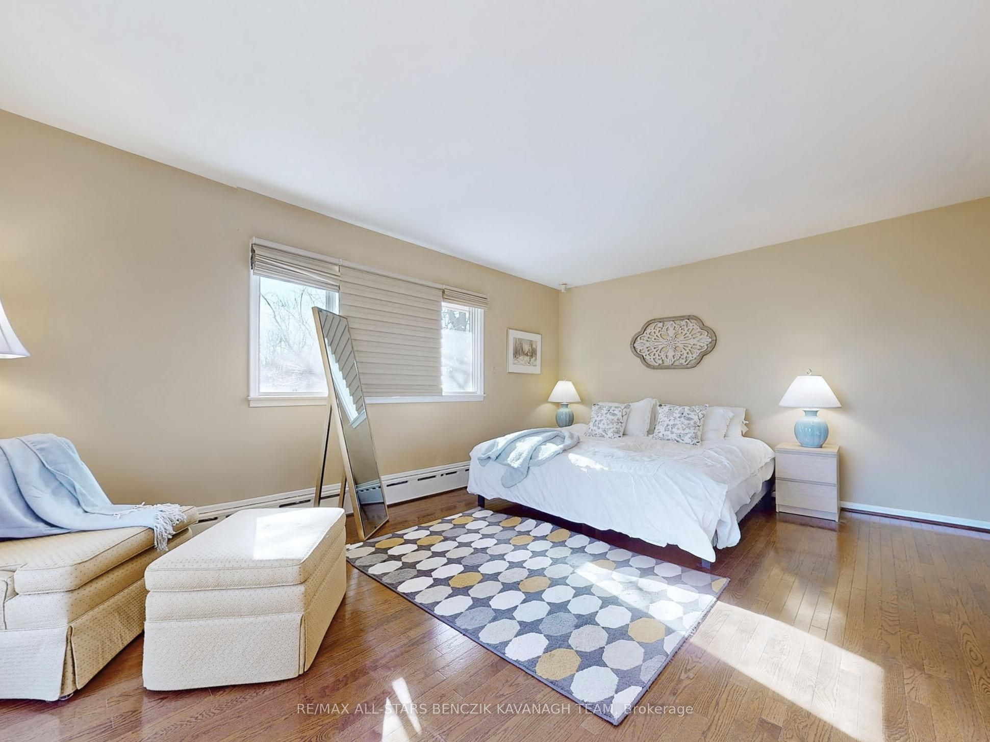 2 Savannah Crescent Property Photo 19
