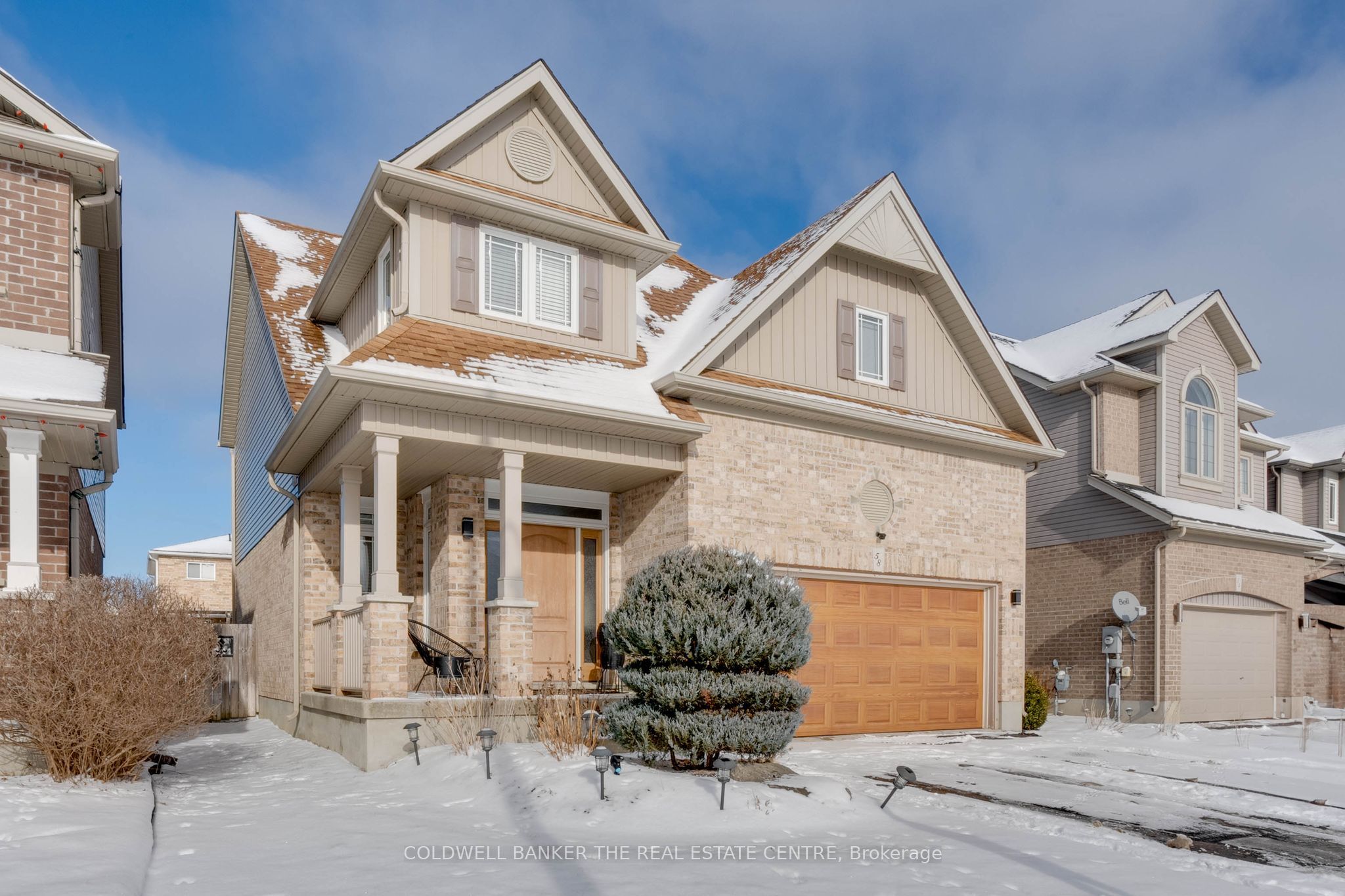 58 Stevenson Cres Property Photo 1