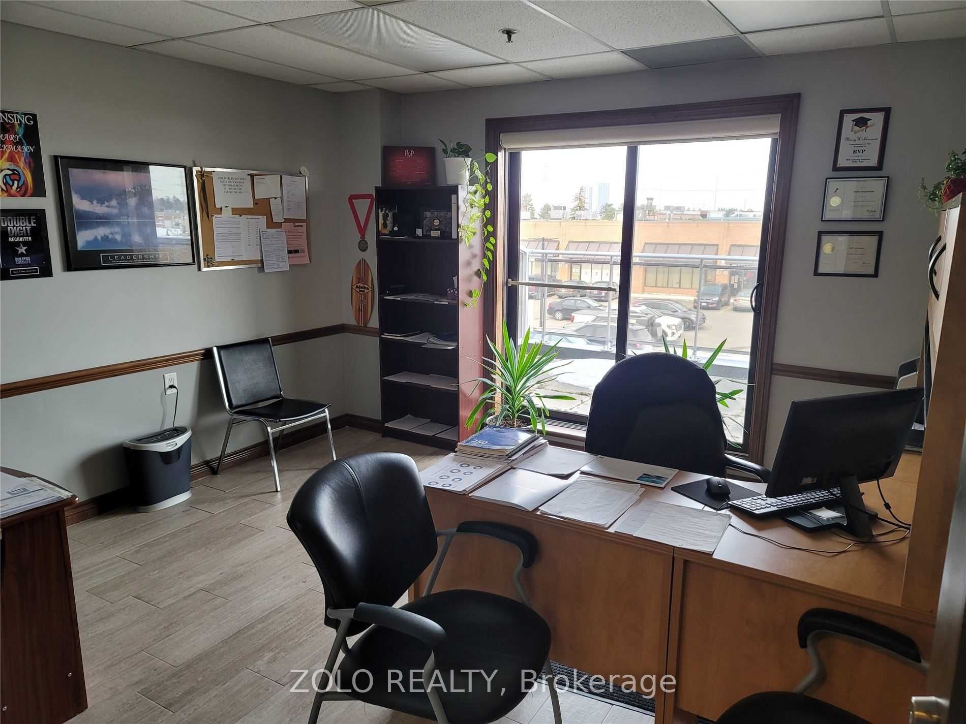 #204 - 3300 Steeles Avenue Property Photo 3