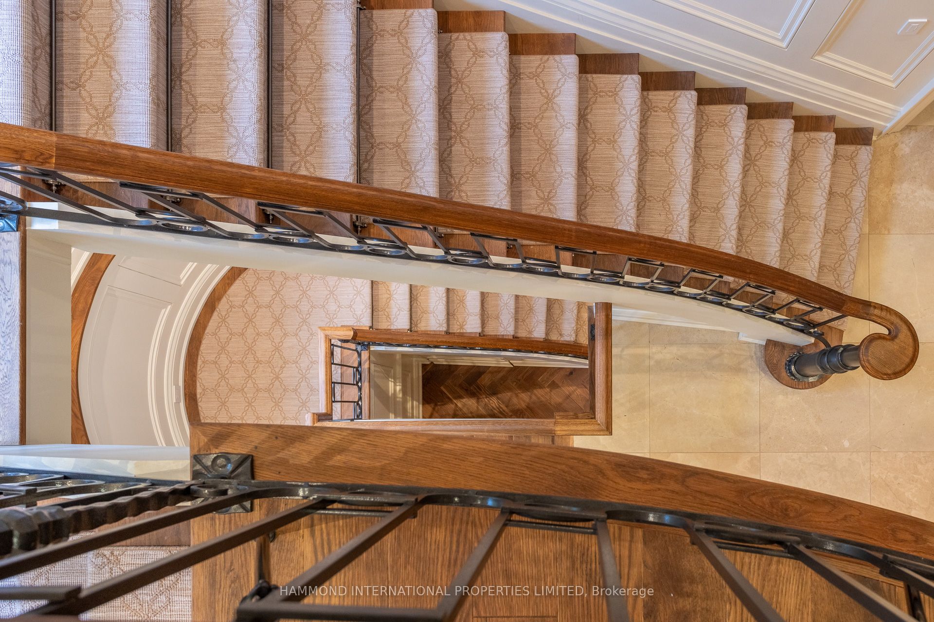 100 Kennedy Street Property Photo 31