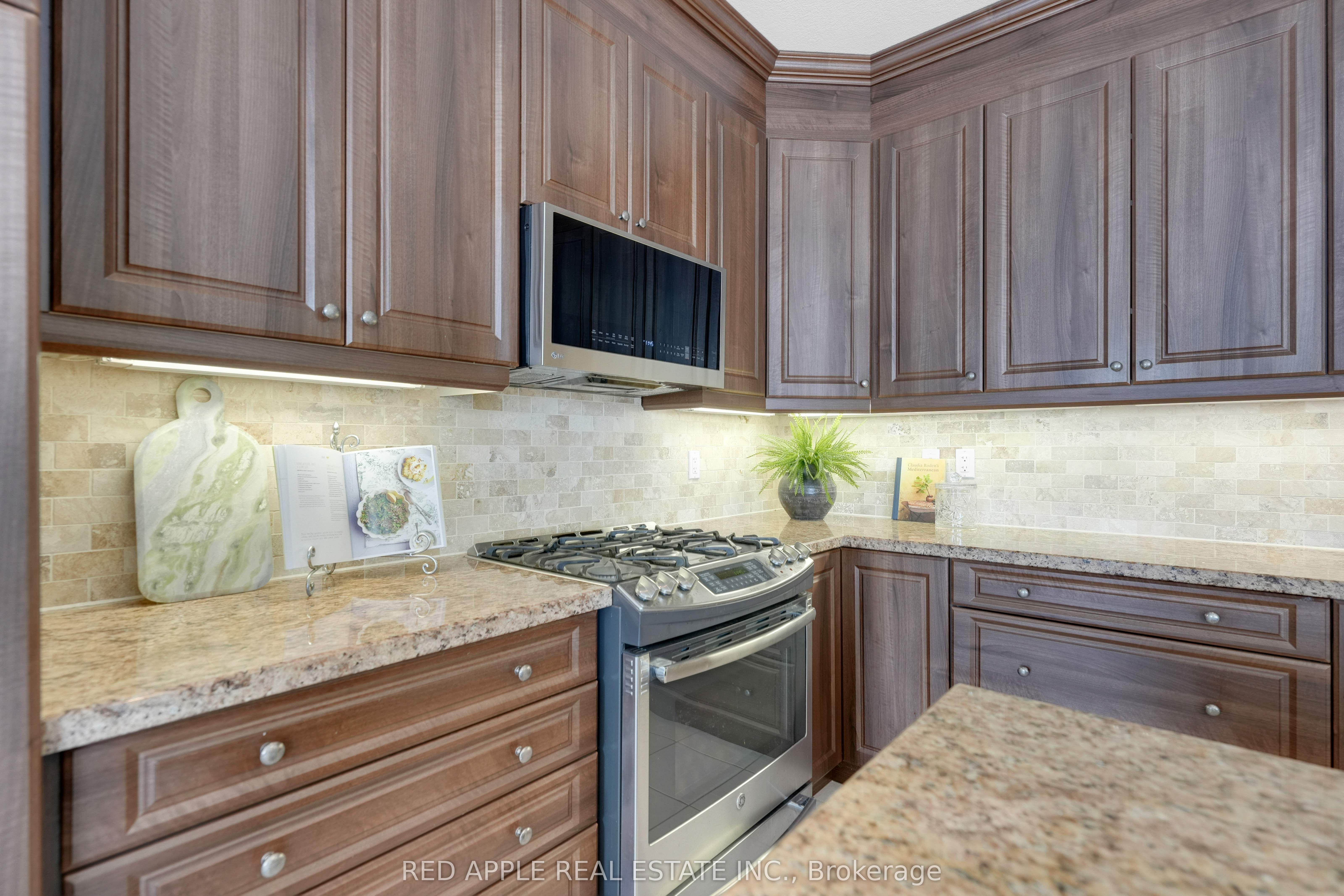 1143 Quarry Drive Property Photo 9