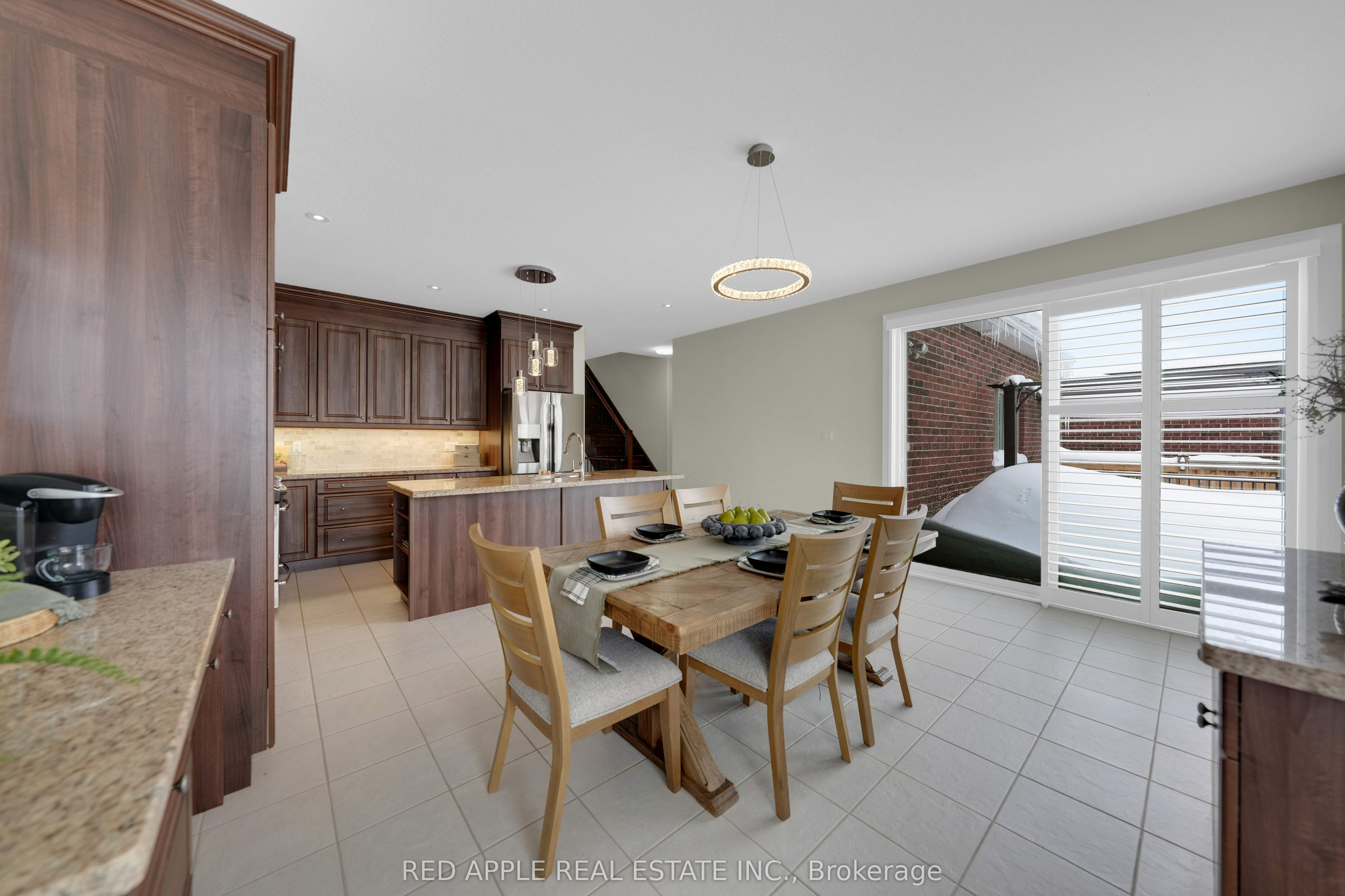 1143 Quarry Drive Property Photo 11