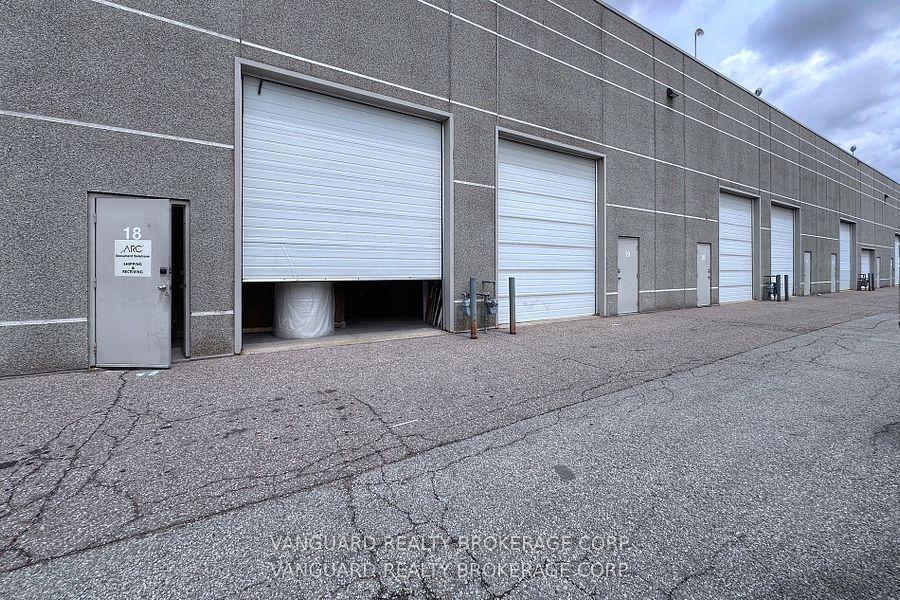 #18-20 - 111 Zenway Boulevard Property Photo 3