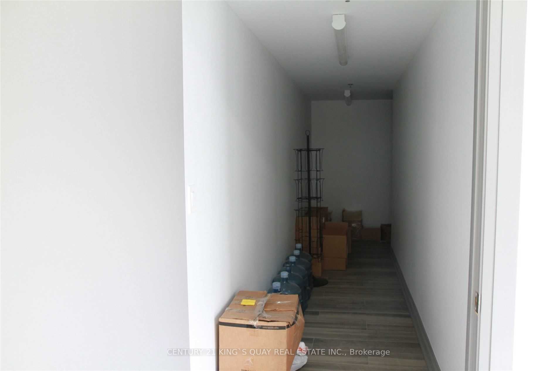#b - 70 Shields Court Property Photo 12