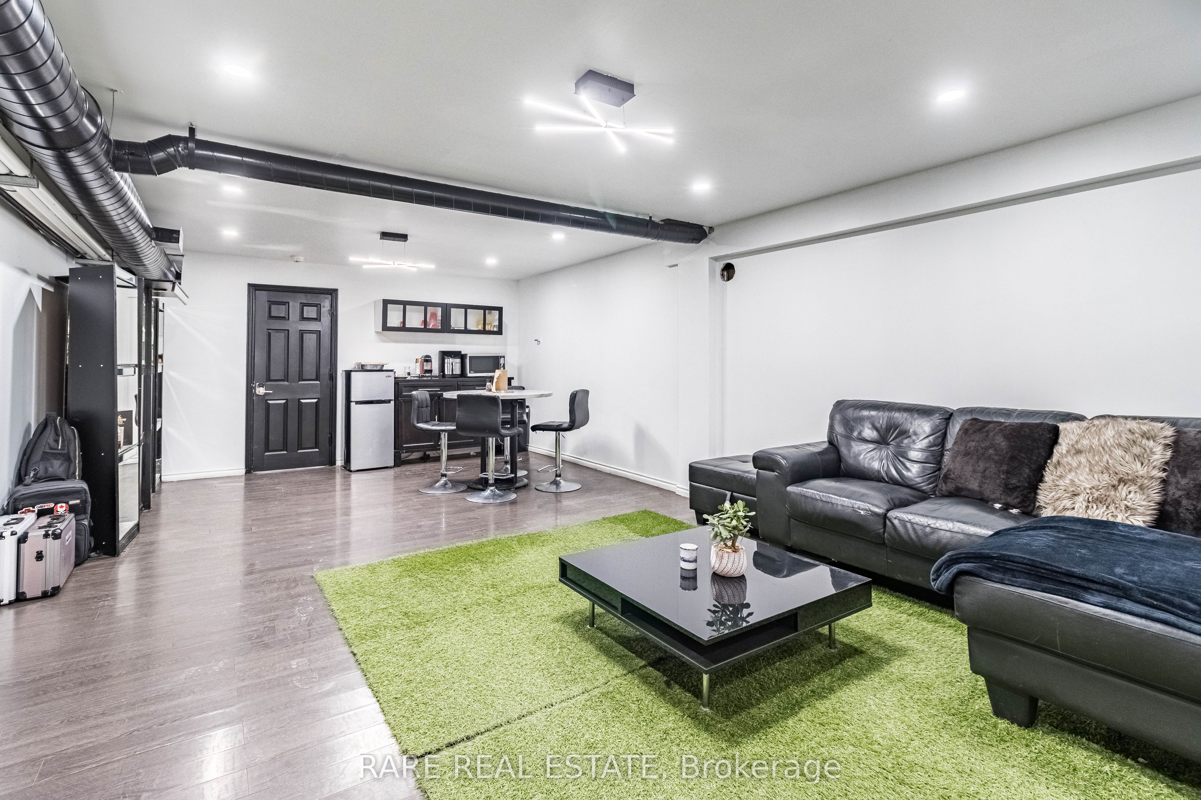 5326 Highway 7 Property Photo 19